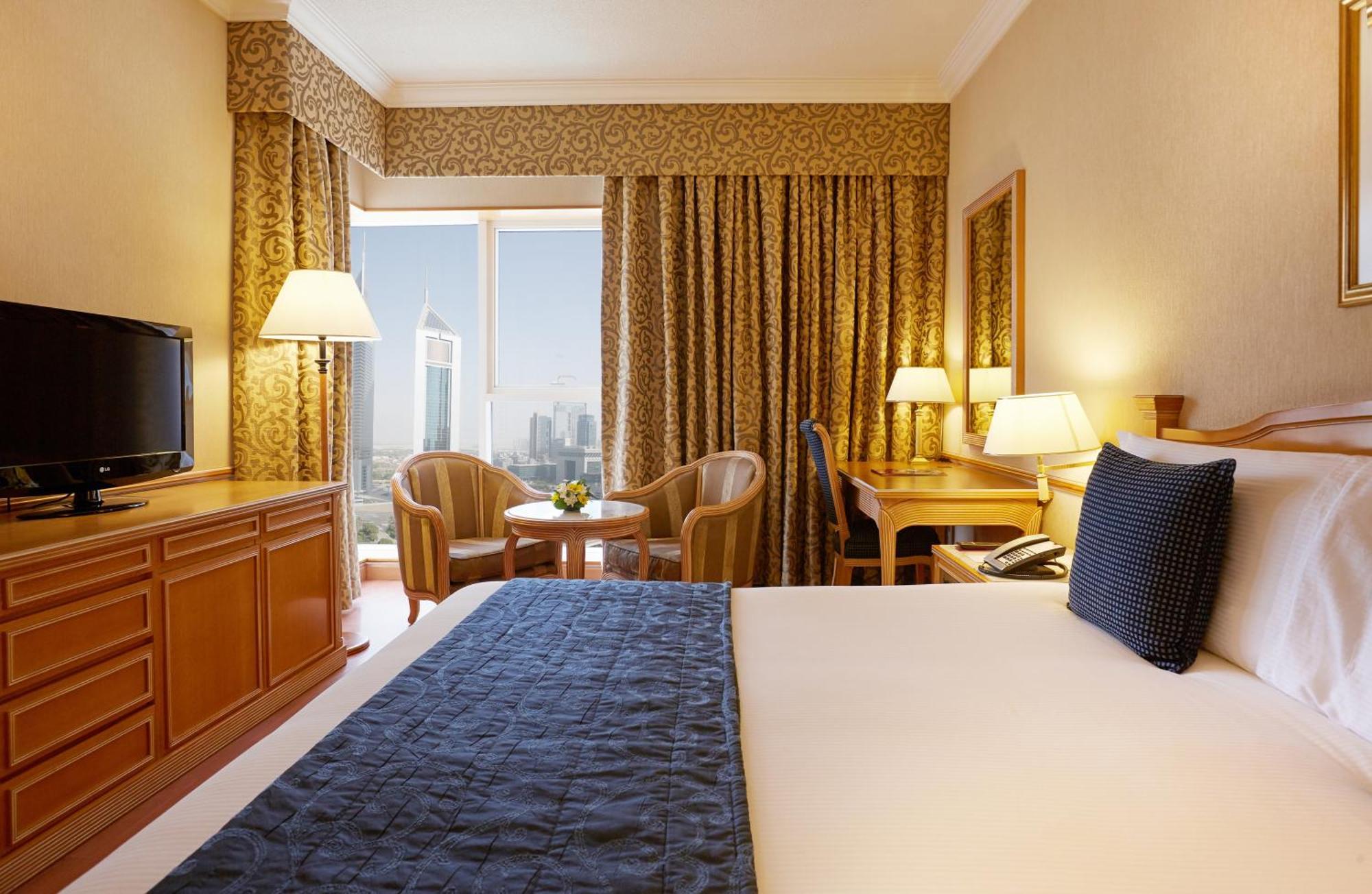 Deluxe Room Sheikh Zayed Road View