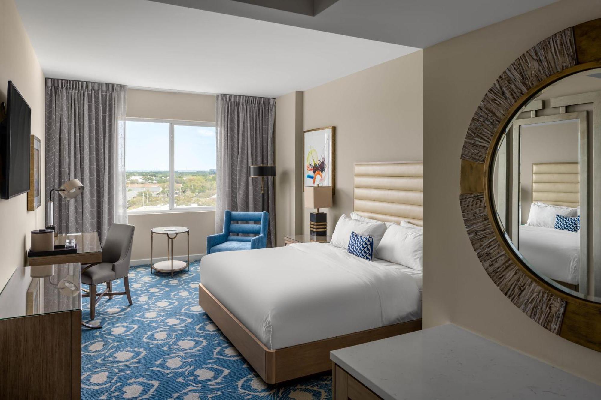 Bay View Guest room 1 King