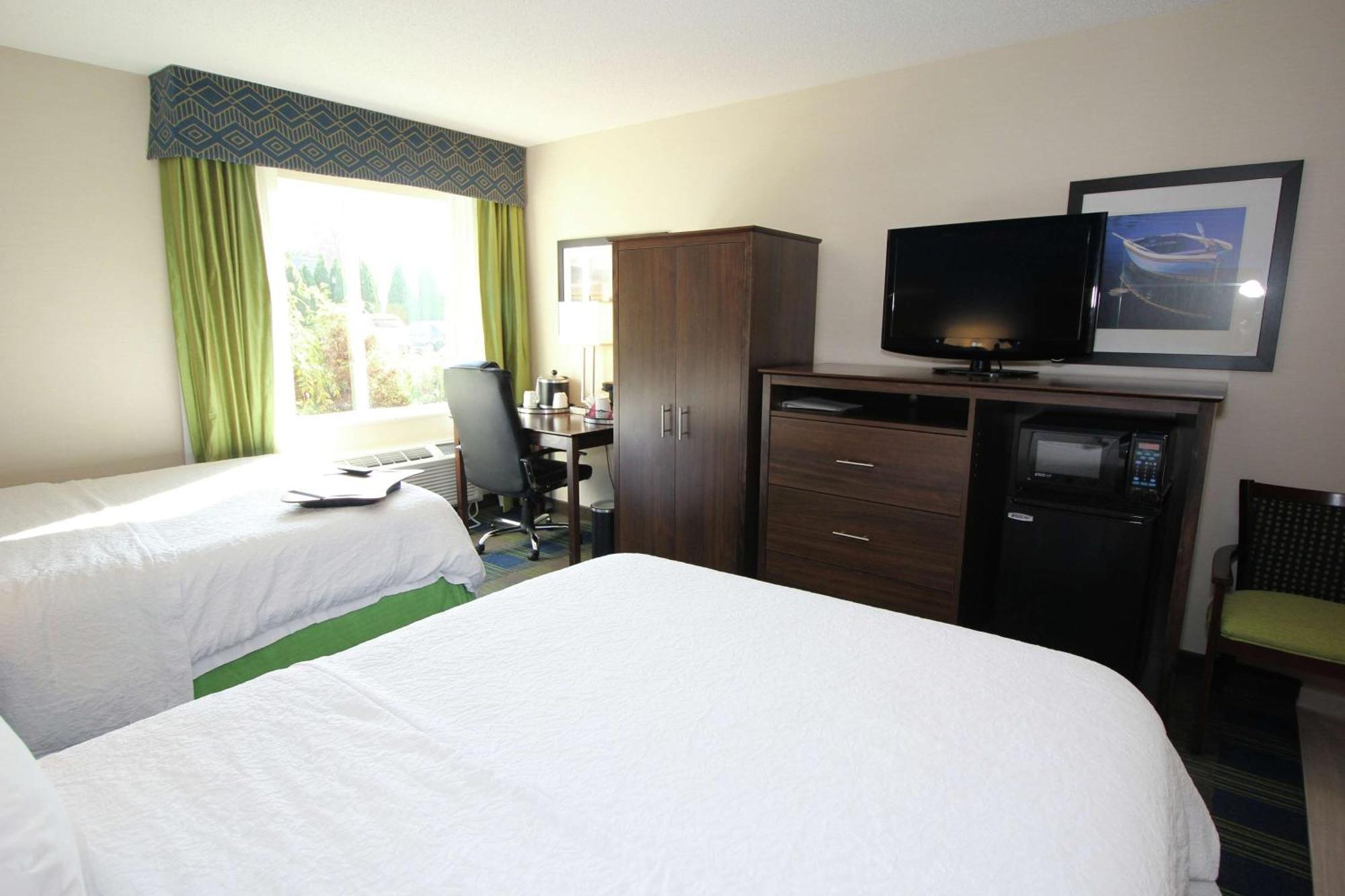 Queen Room Two Queen Beds