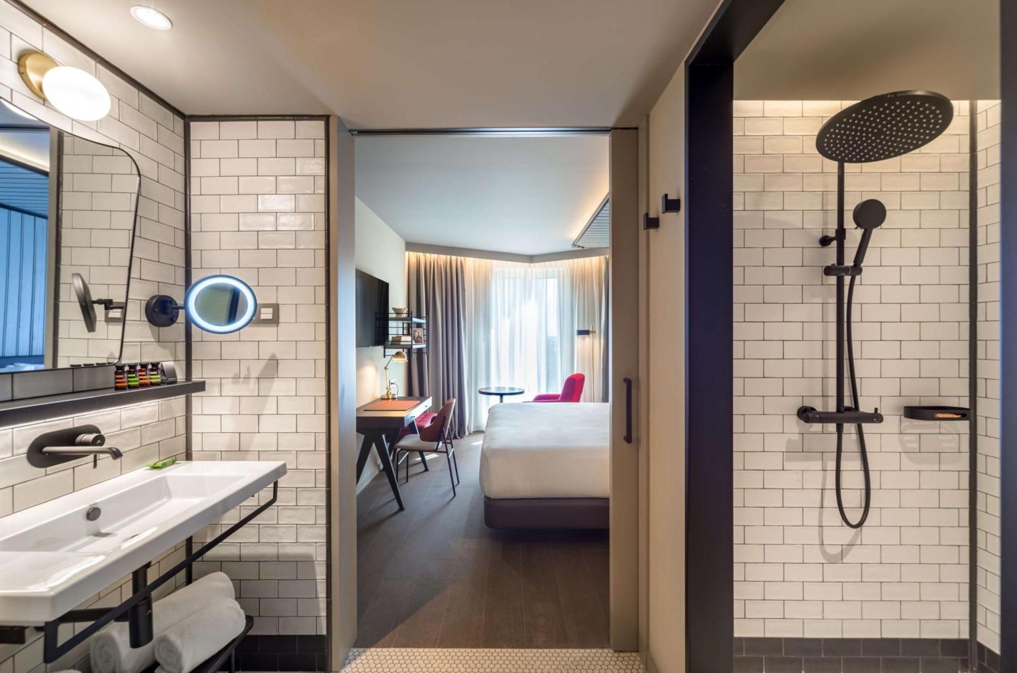 King Room