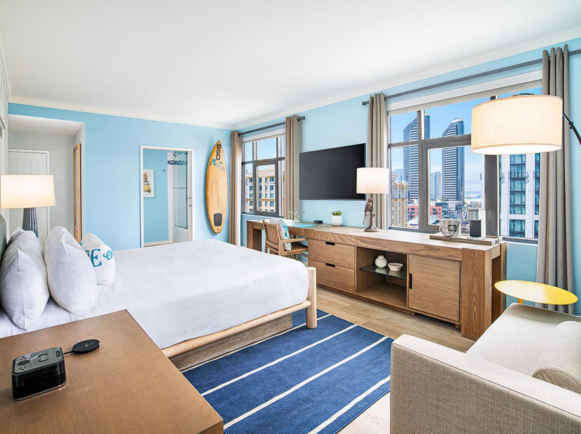 Superior King Room