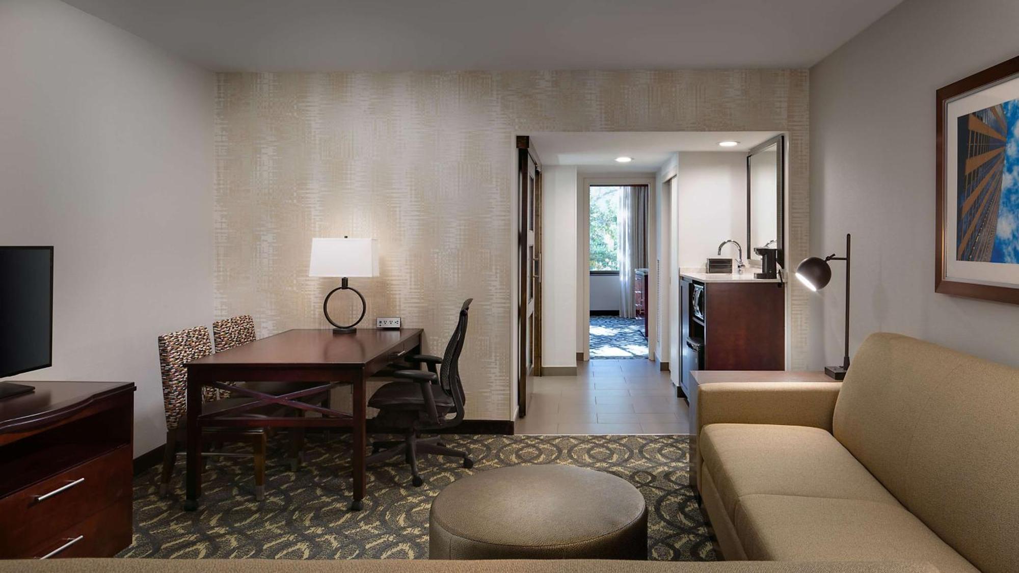 Two-Bedroom King Suite - Smoking,1706581036:JPEG
