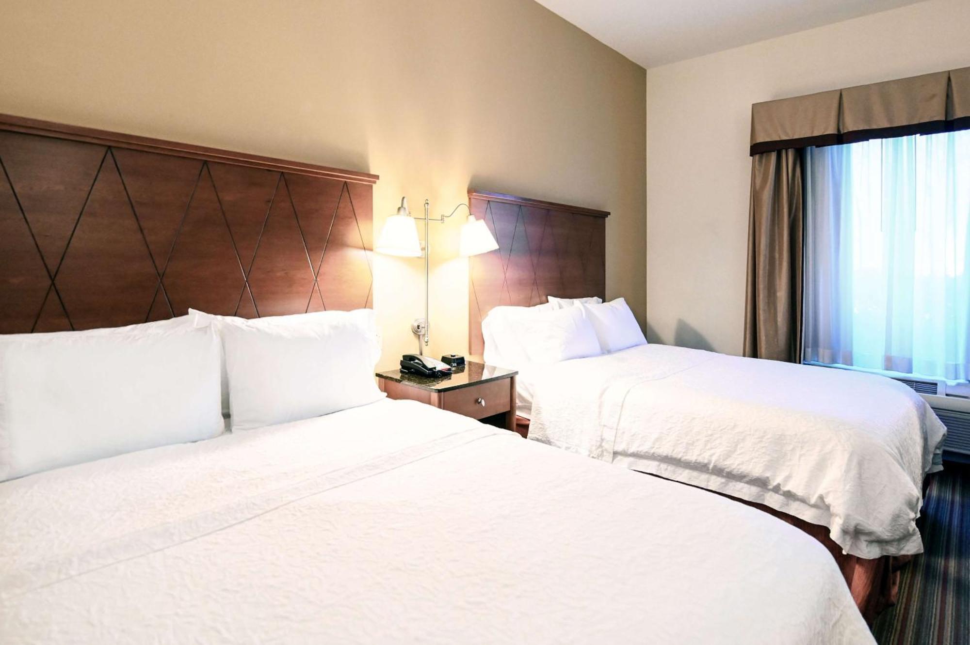 Queen Room Two Queen Beds Mobility Hearing Access or Non-Smoking