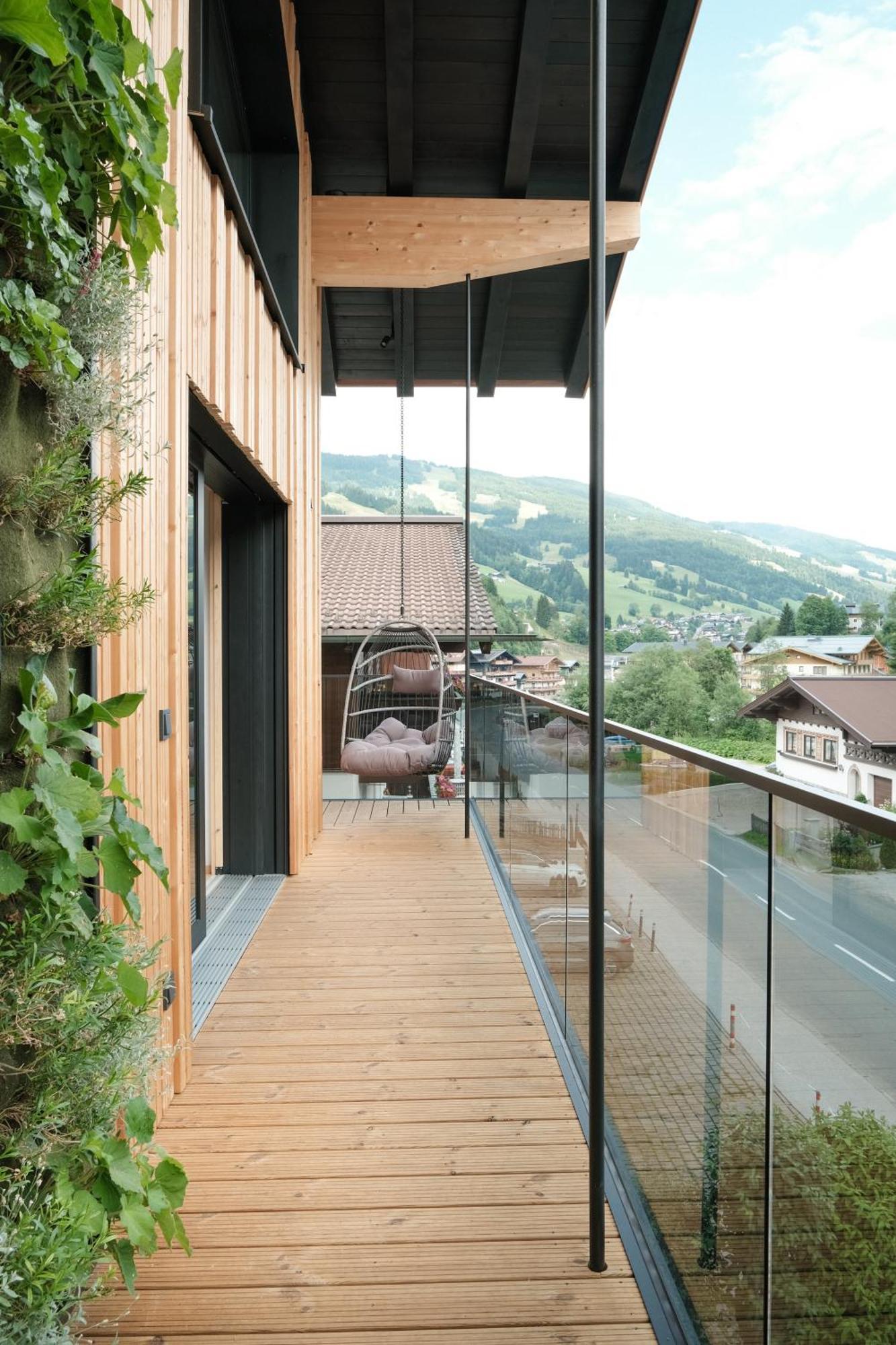 Deluxe Double Room Balcony