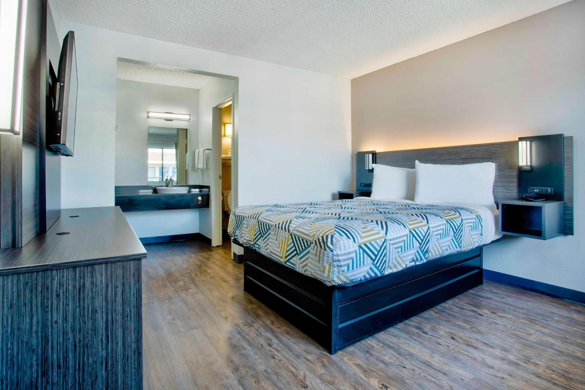 Double Room Non-Smoking