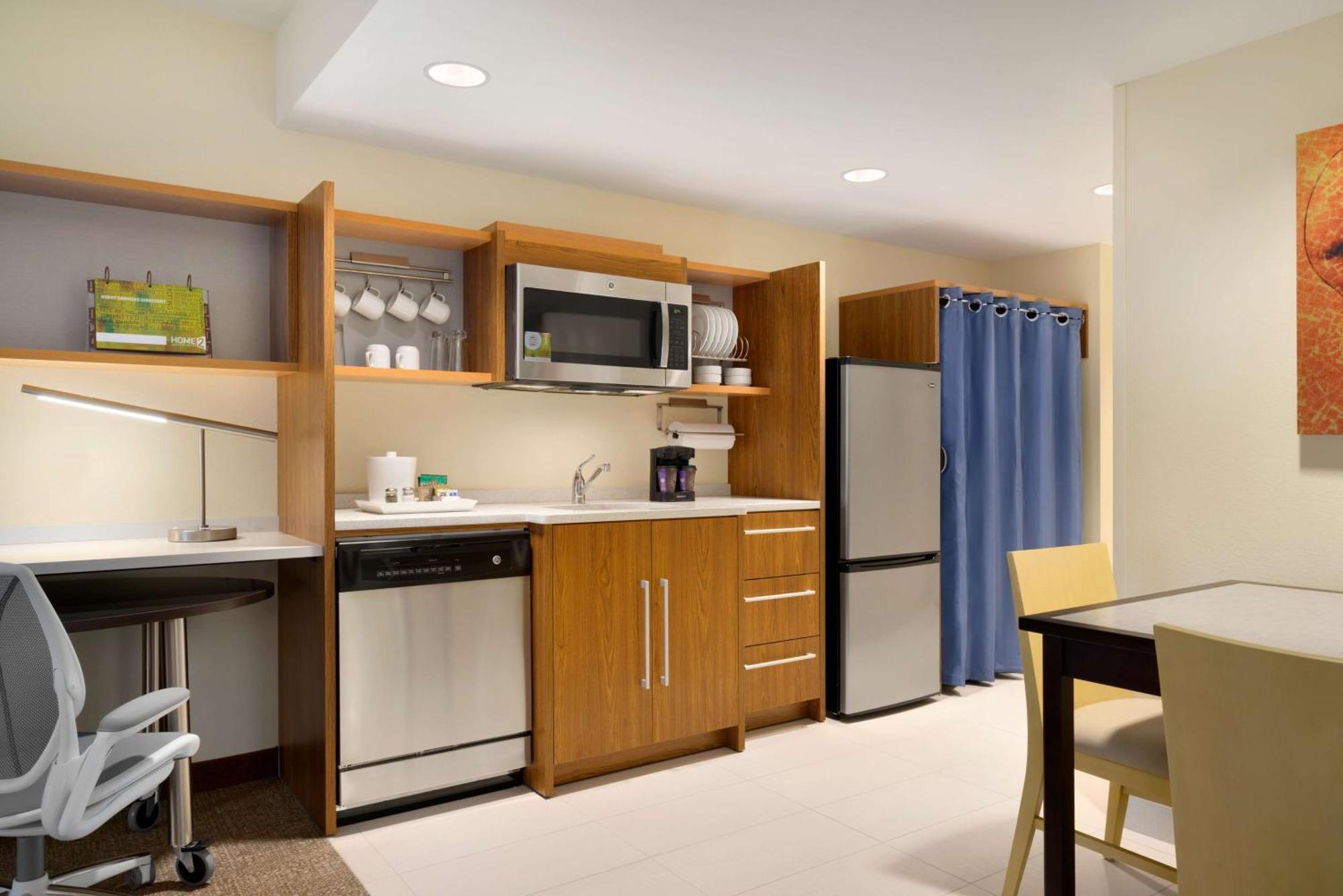 One-Bedroom King Suite Non-Smoking