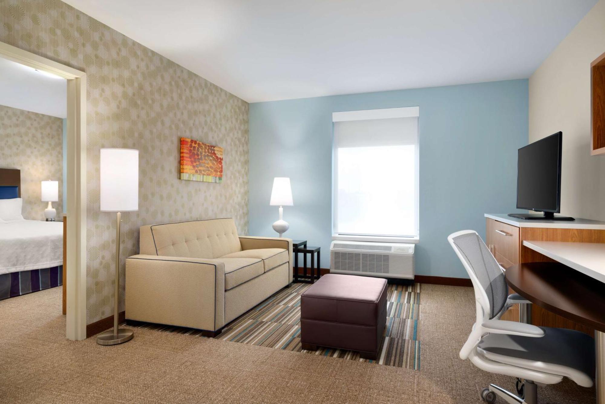 One-Bedroom King Suite Non-Smoking