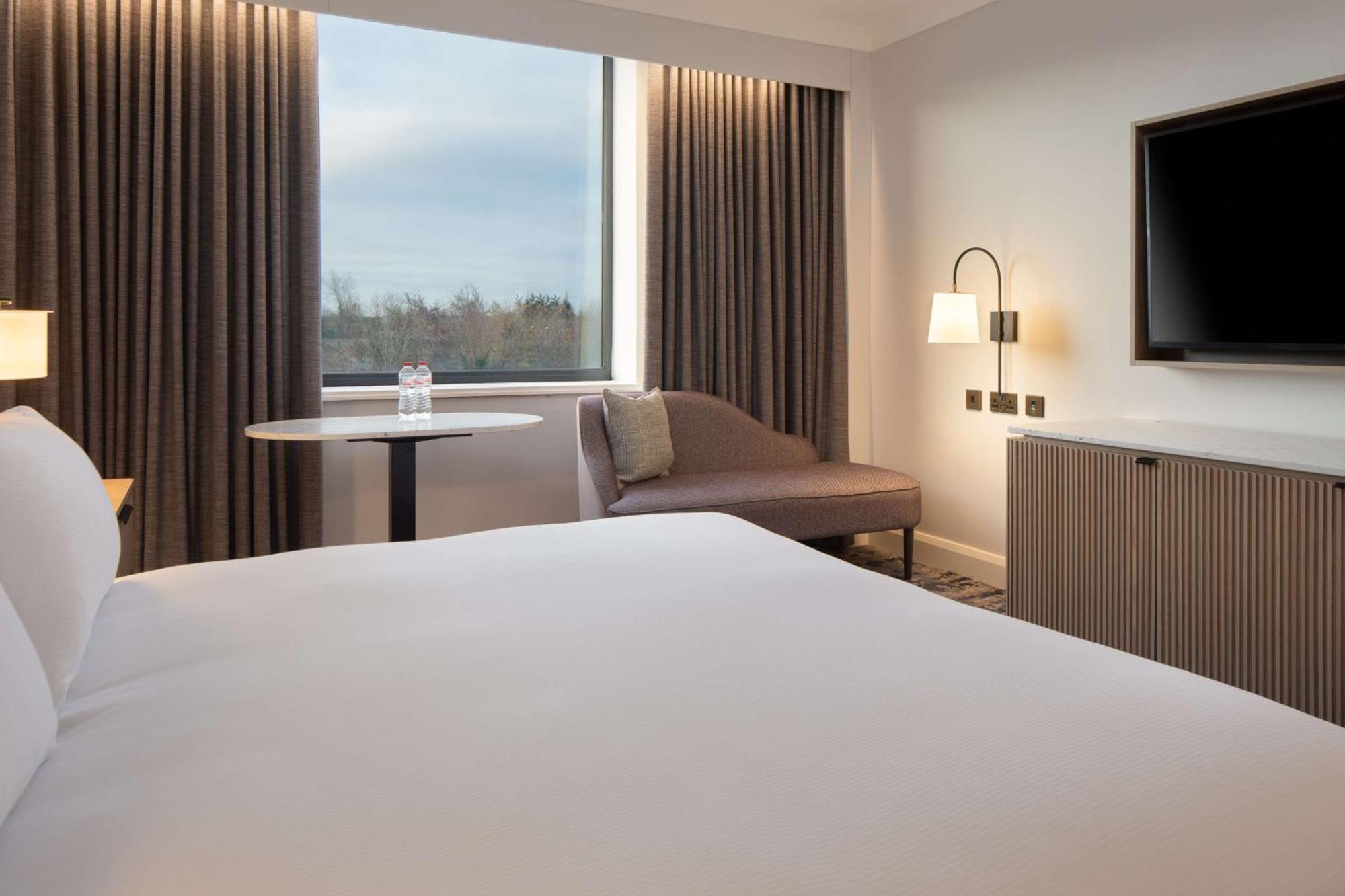King Bed Deluxe Premium