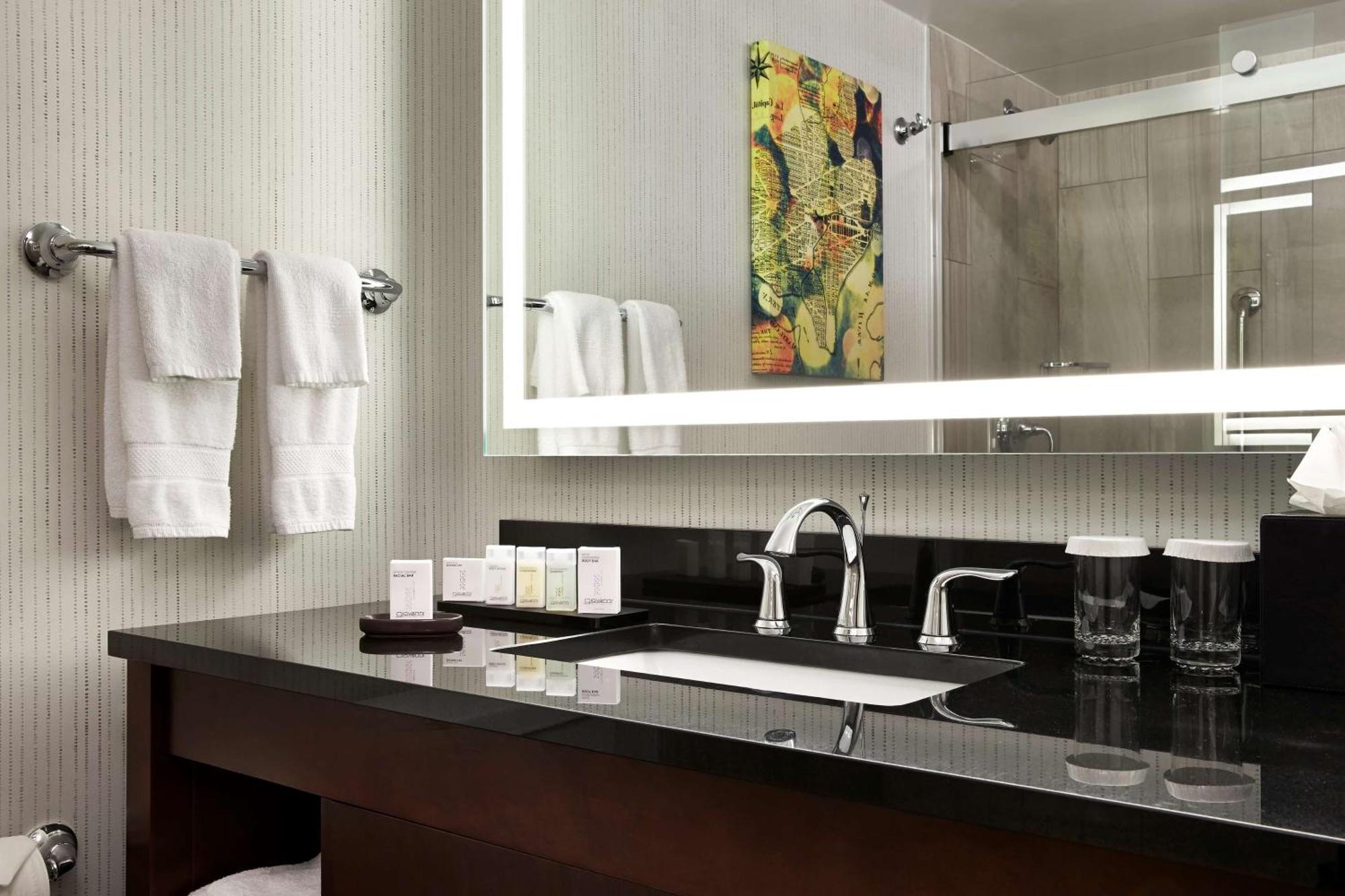 One-Bedroom Suite with Two Double Beds and Mobility Accessible Tub