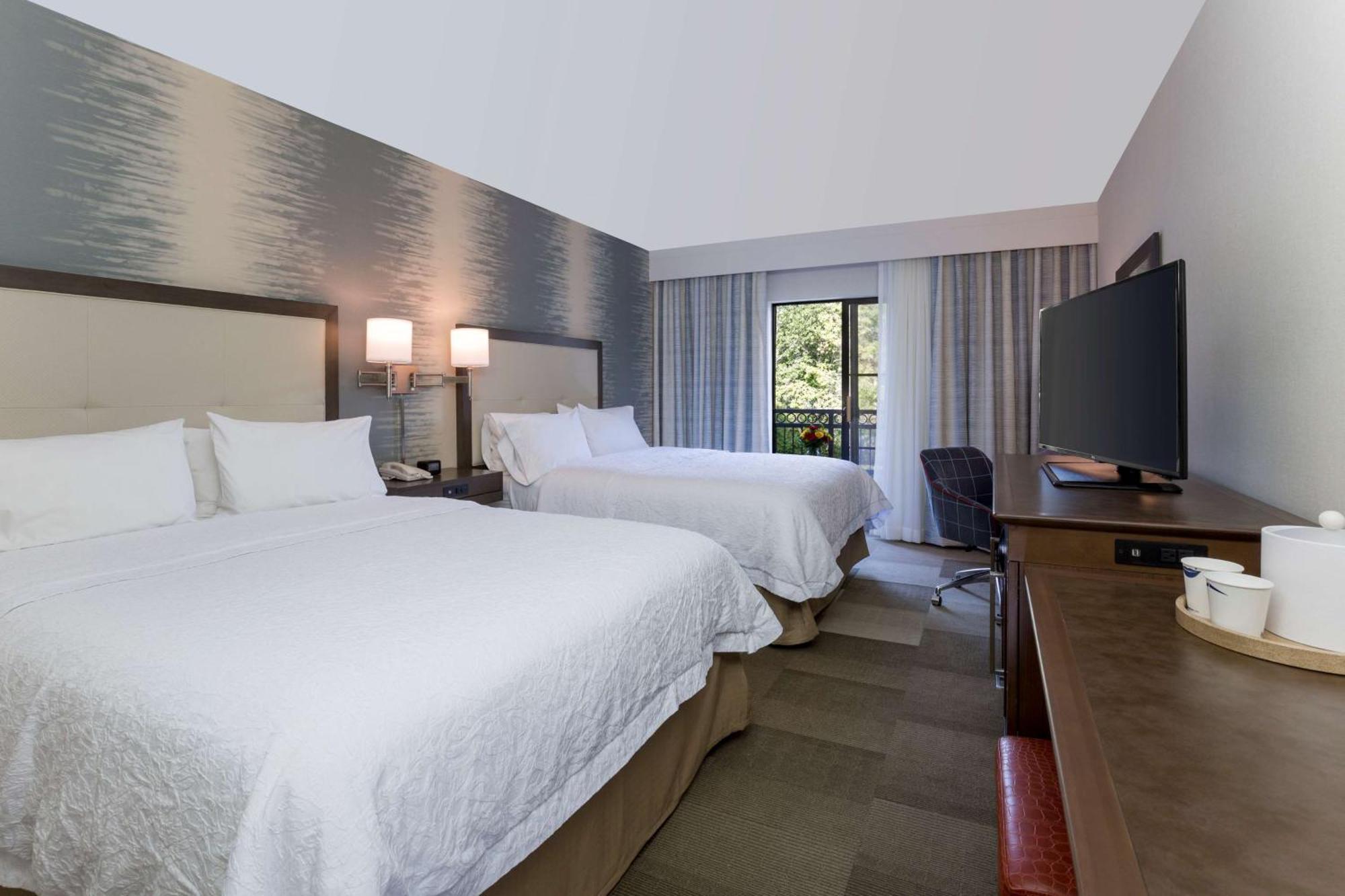 Queen Room Two Queen Beds