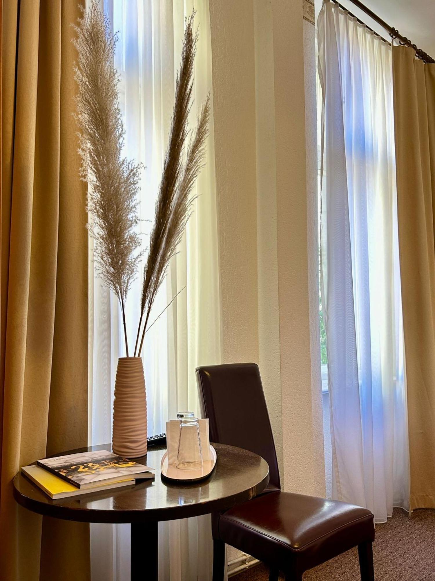 Basic Double Room