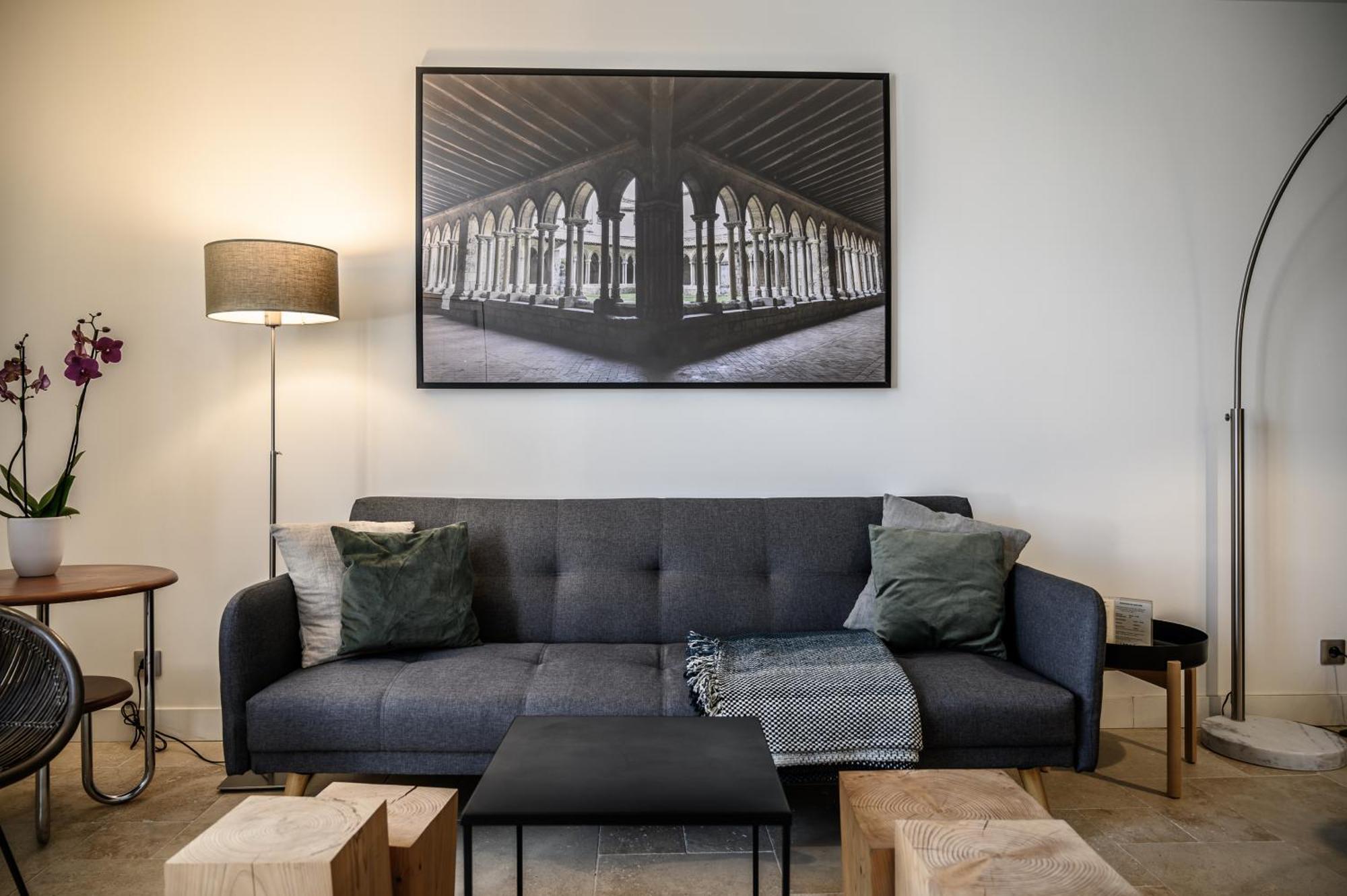 Superior Apartment