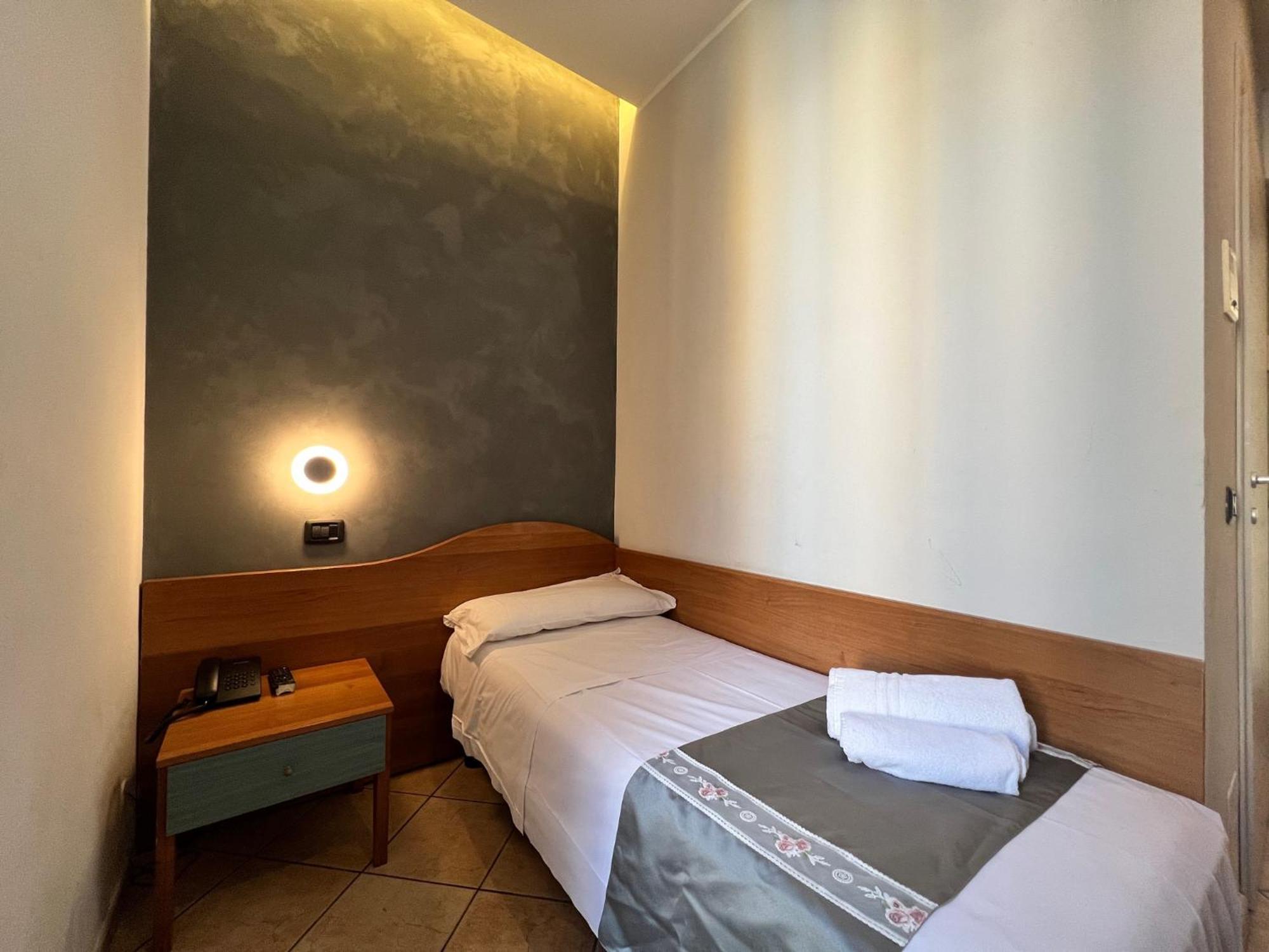 Single Room