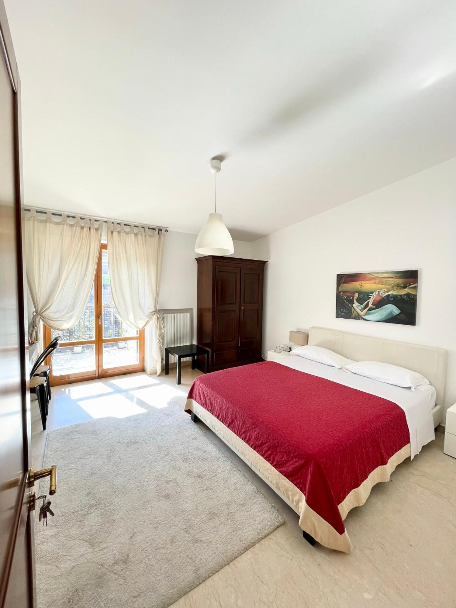Double Room Private Bathroom