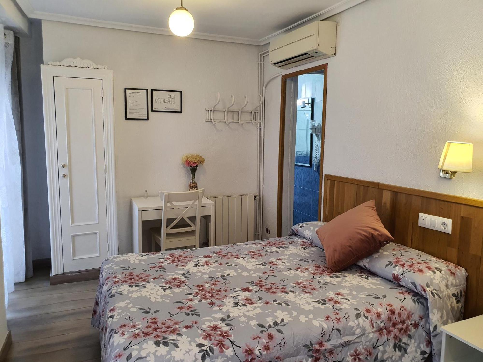 Triple Room Private Bathroom