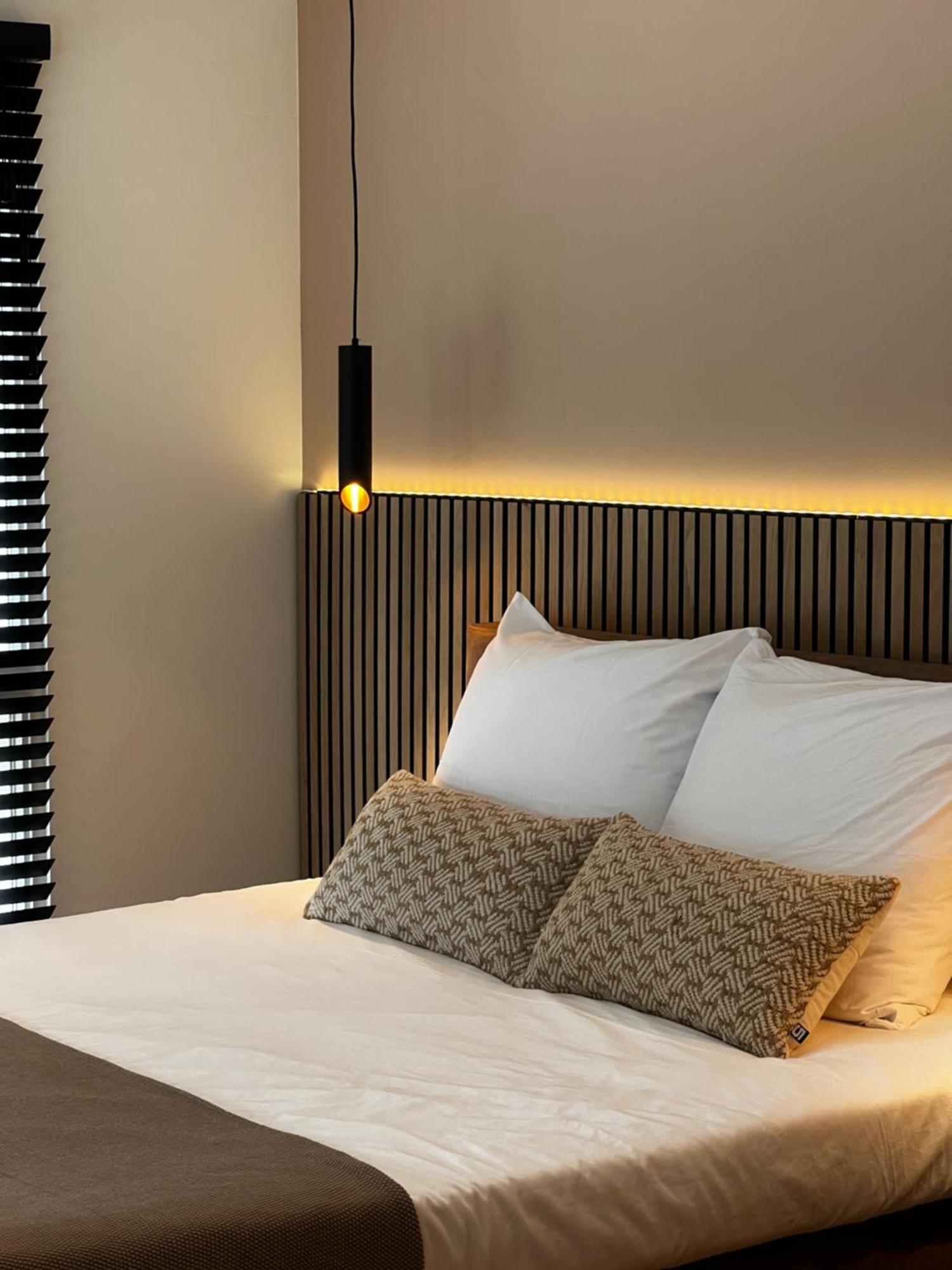 Deluxe Double Room Bath