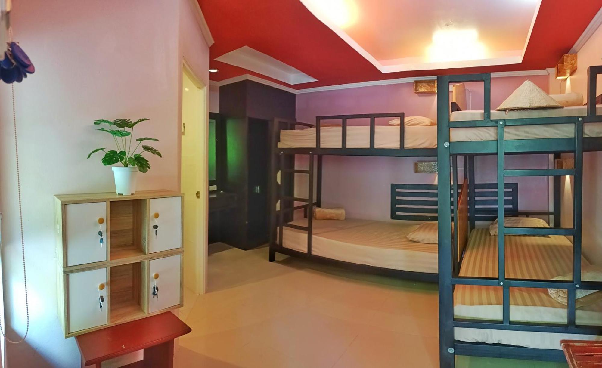 Quadruple Room Bathroom