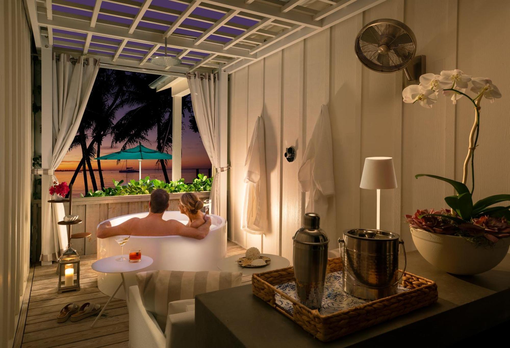 Bungalow Water Front