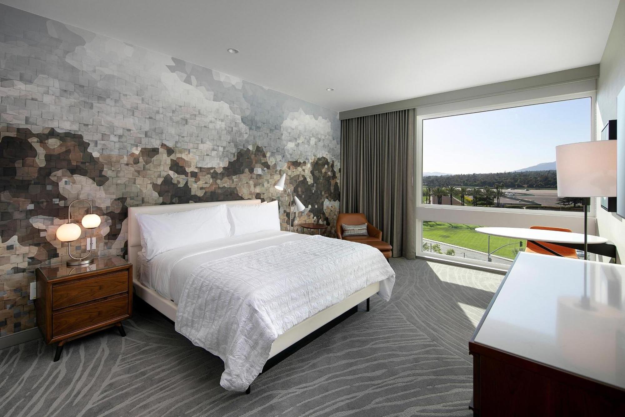 Classic Guest room 1 King