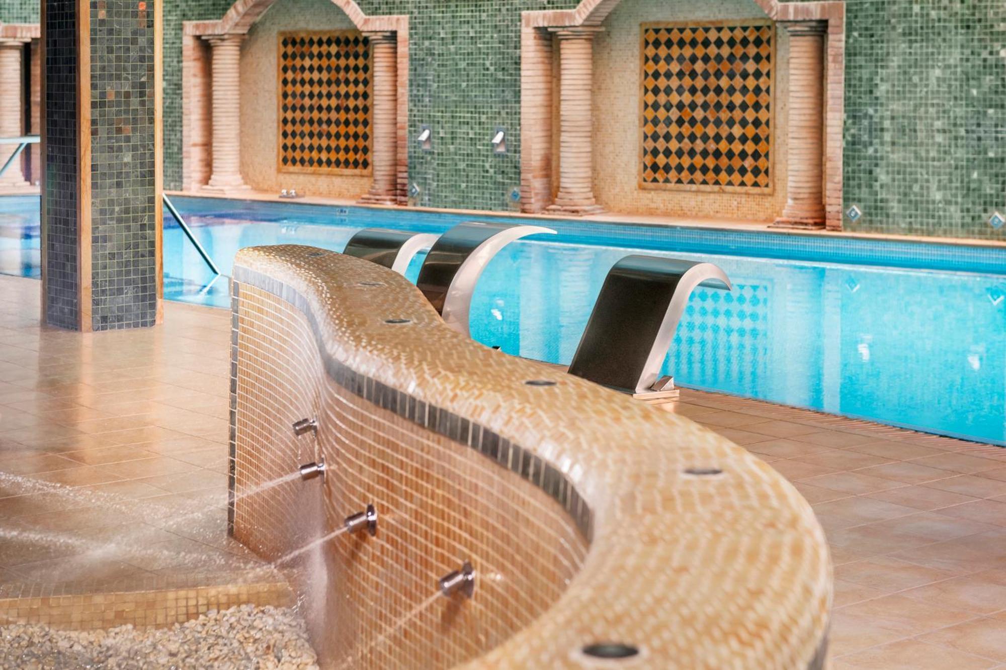 Relax Offer - Deluxe Room with Massage,1574680874:JPEG