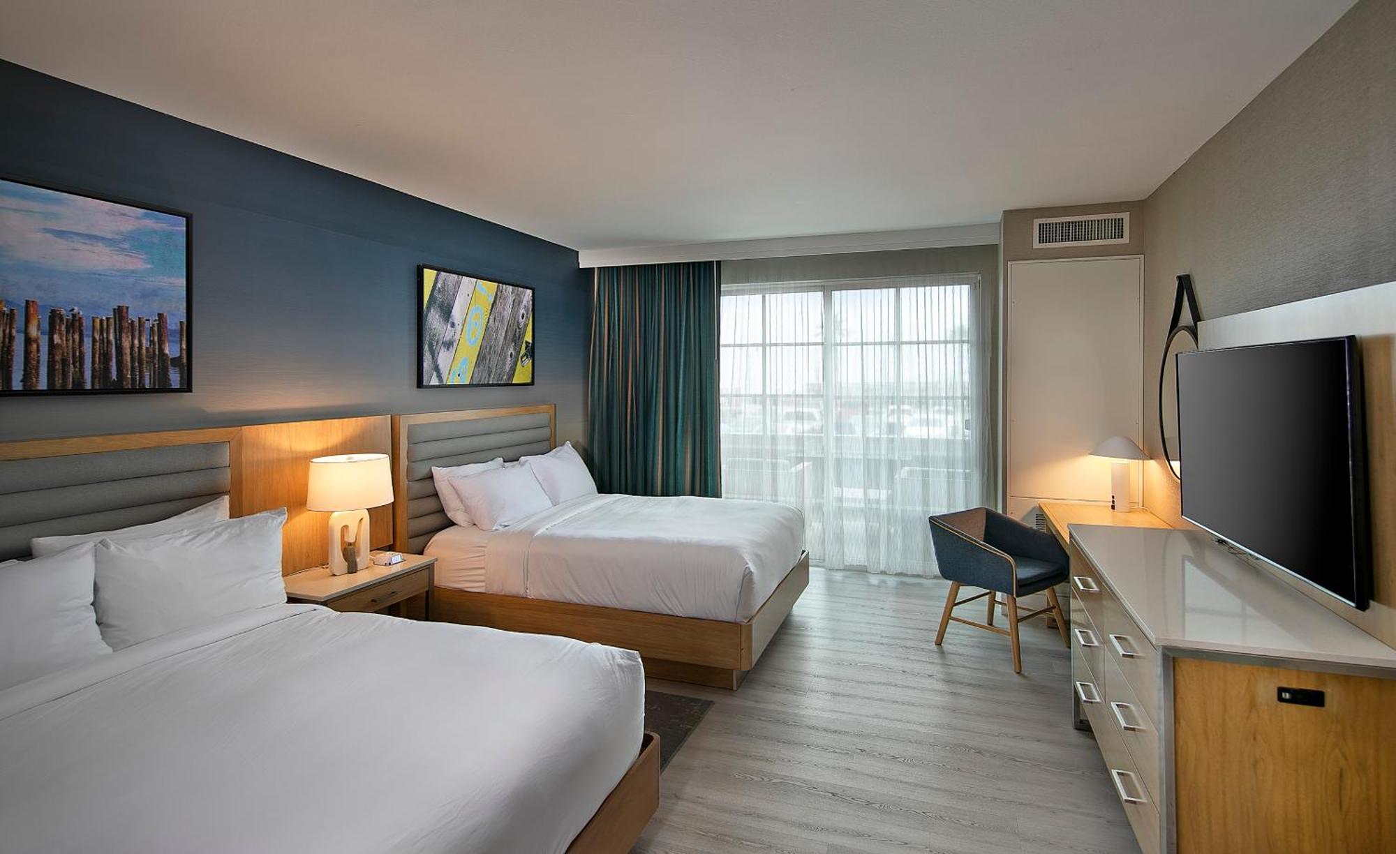 Downtown Queen Room