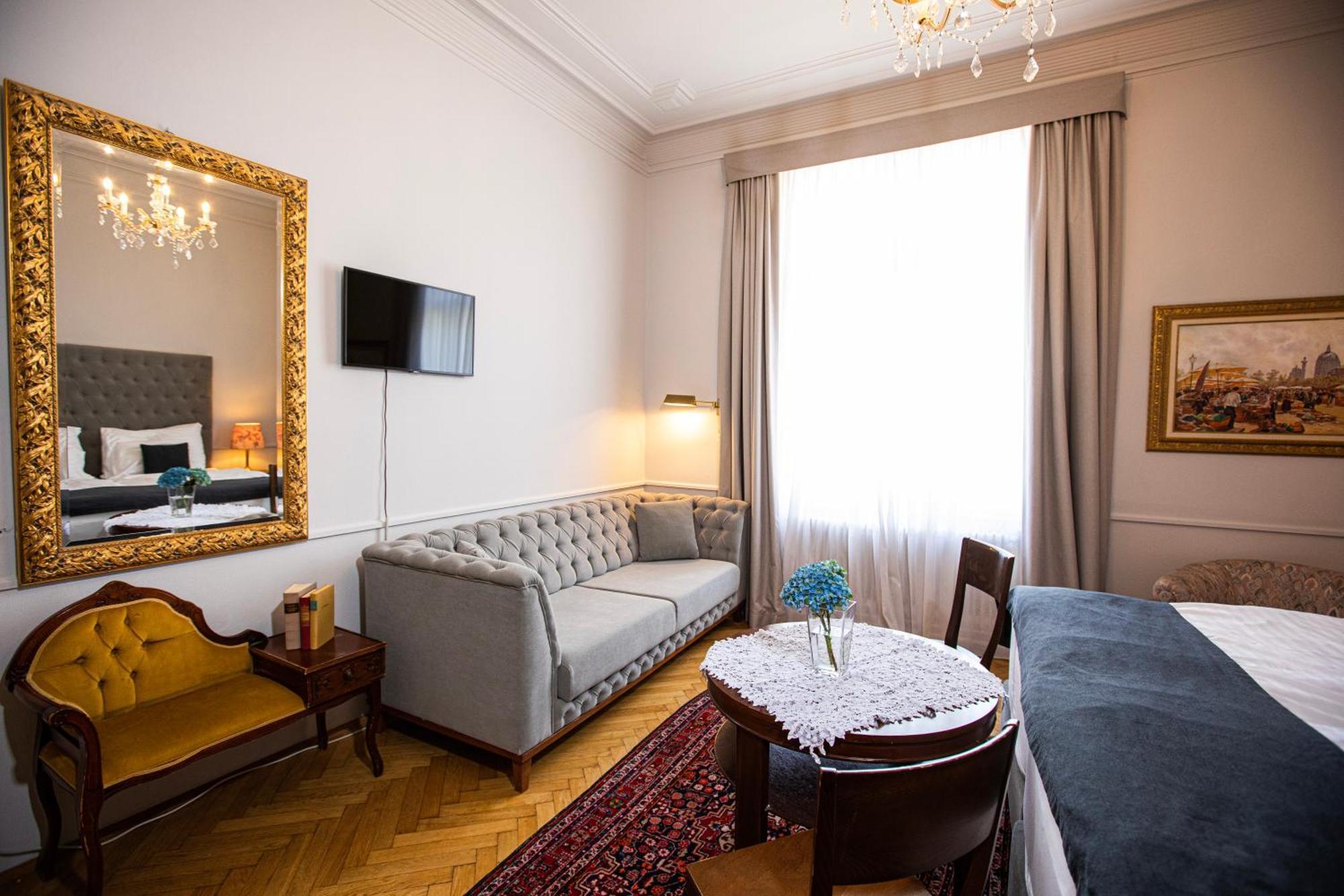 Double Room