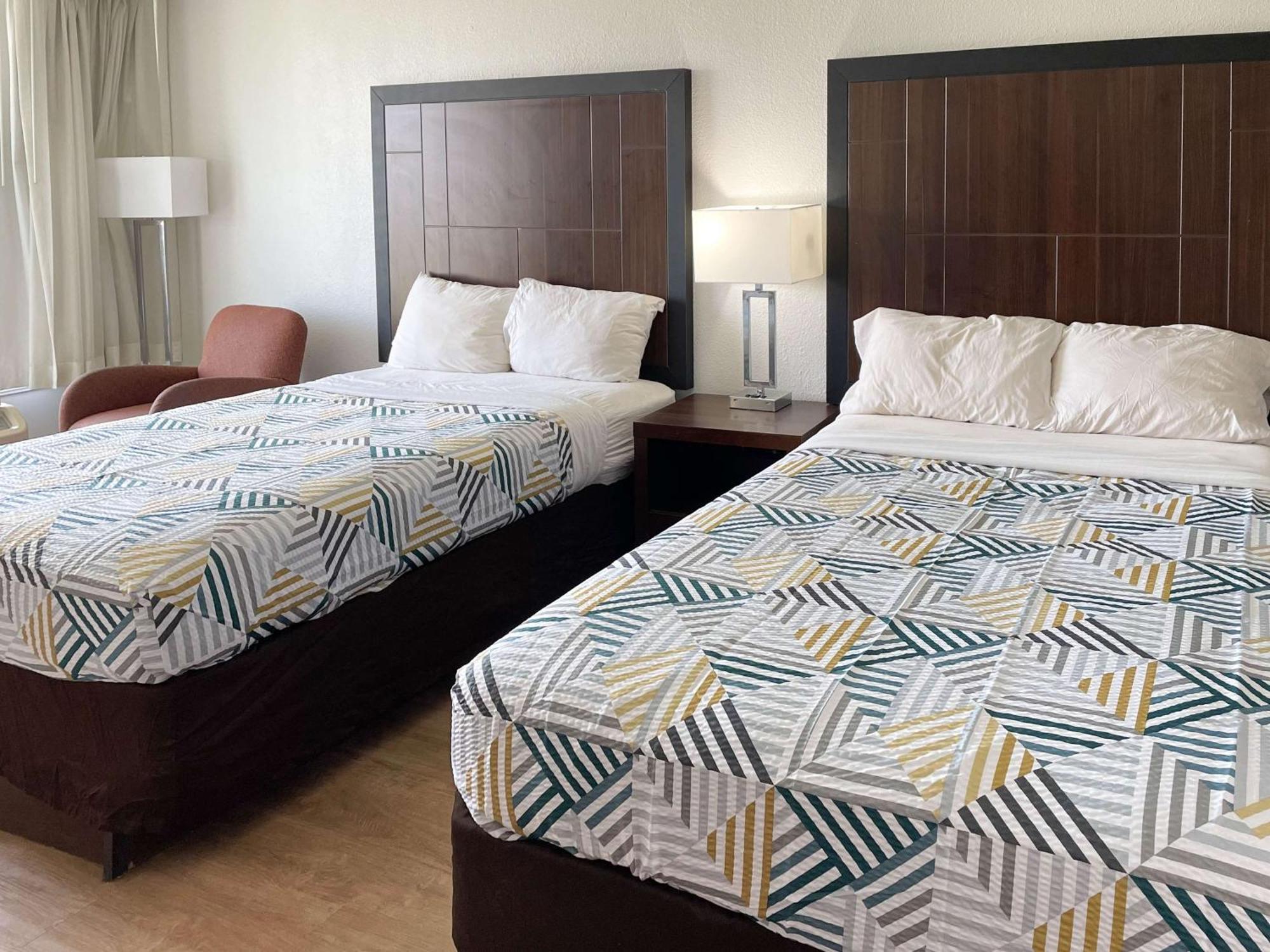 Quadruple Room Smoking