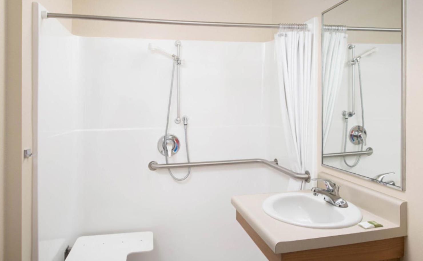 Standard Double Room Roll Shower Disability Access or Non-Smoking