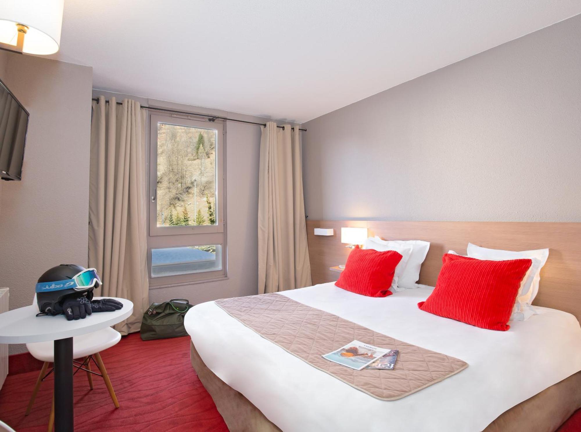 Standard Double Room,1550217634:JPEG