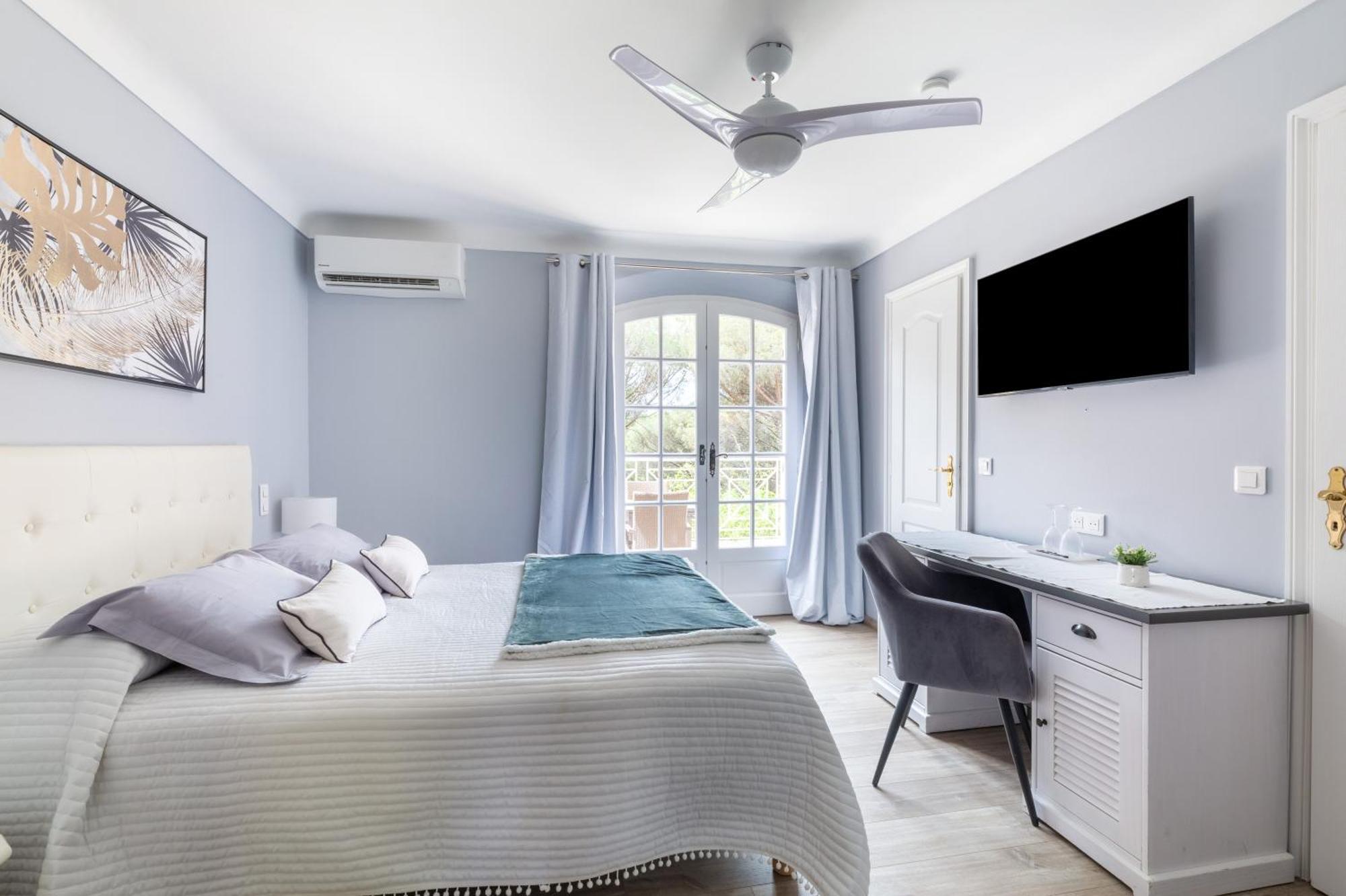 Double Room Garden View