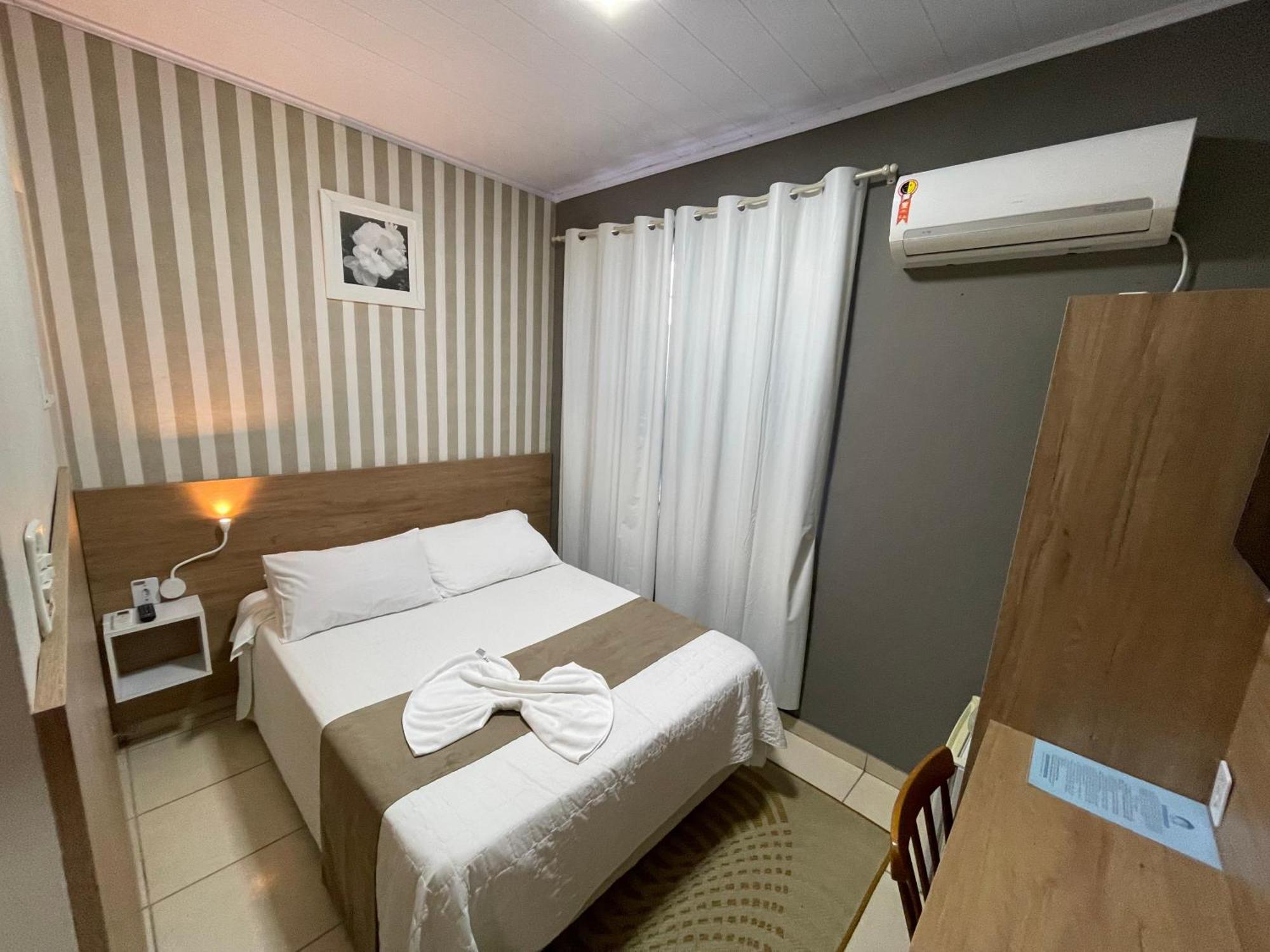 Quarto Duplo