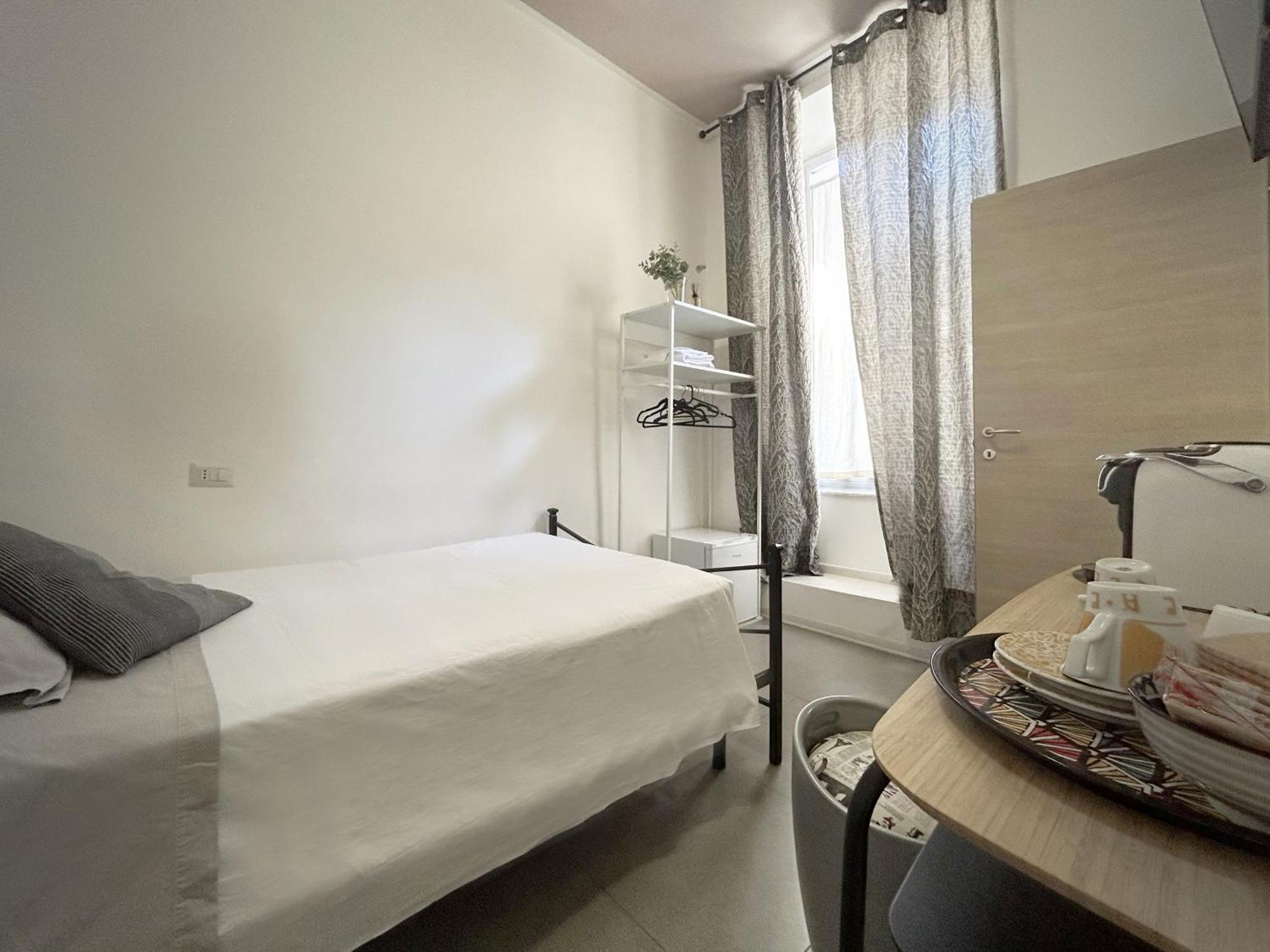 Single Room Bathroom