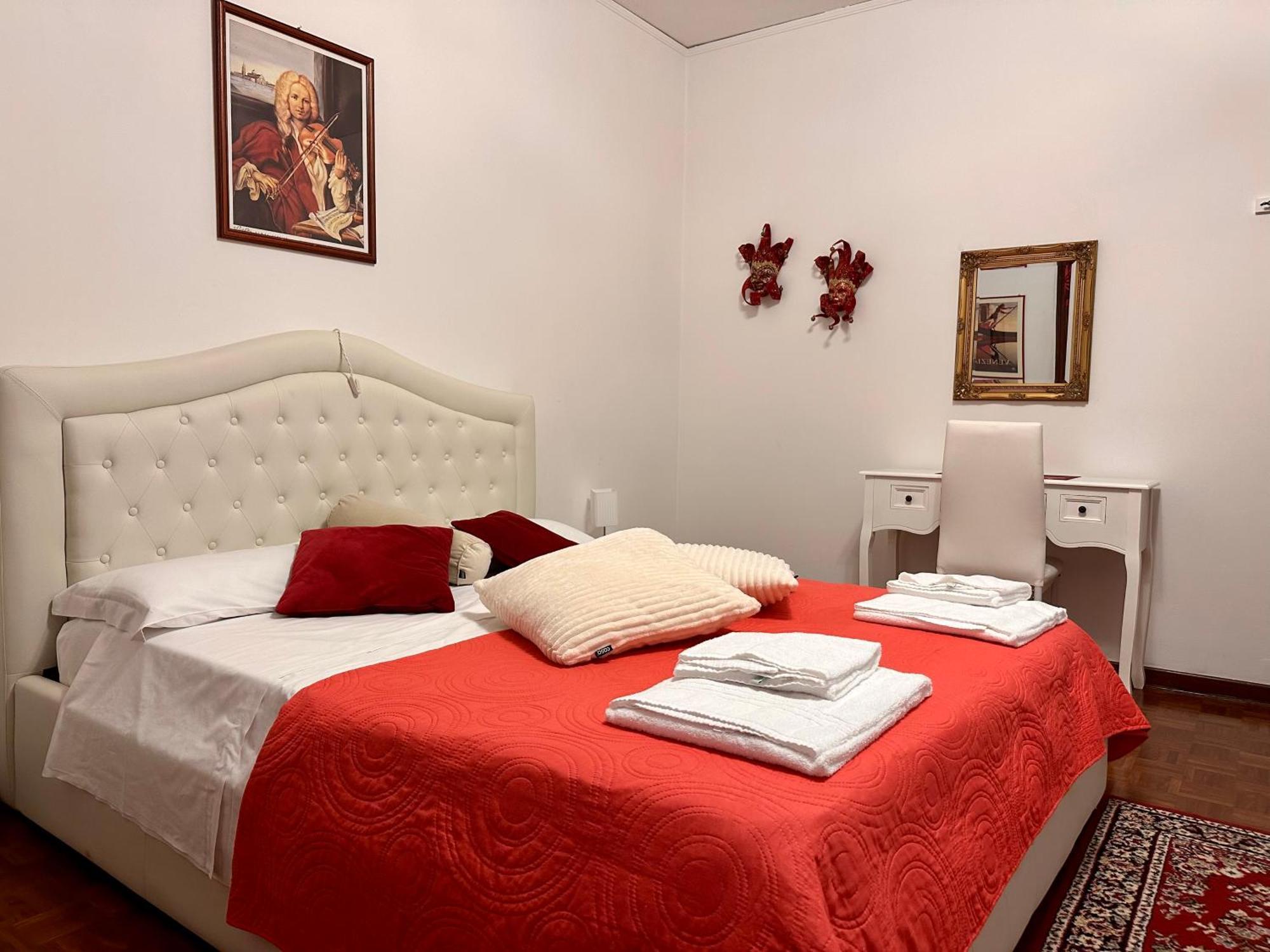 Superior Queen Room
