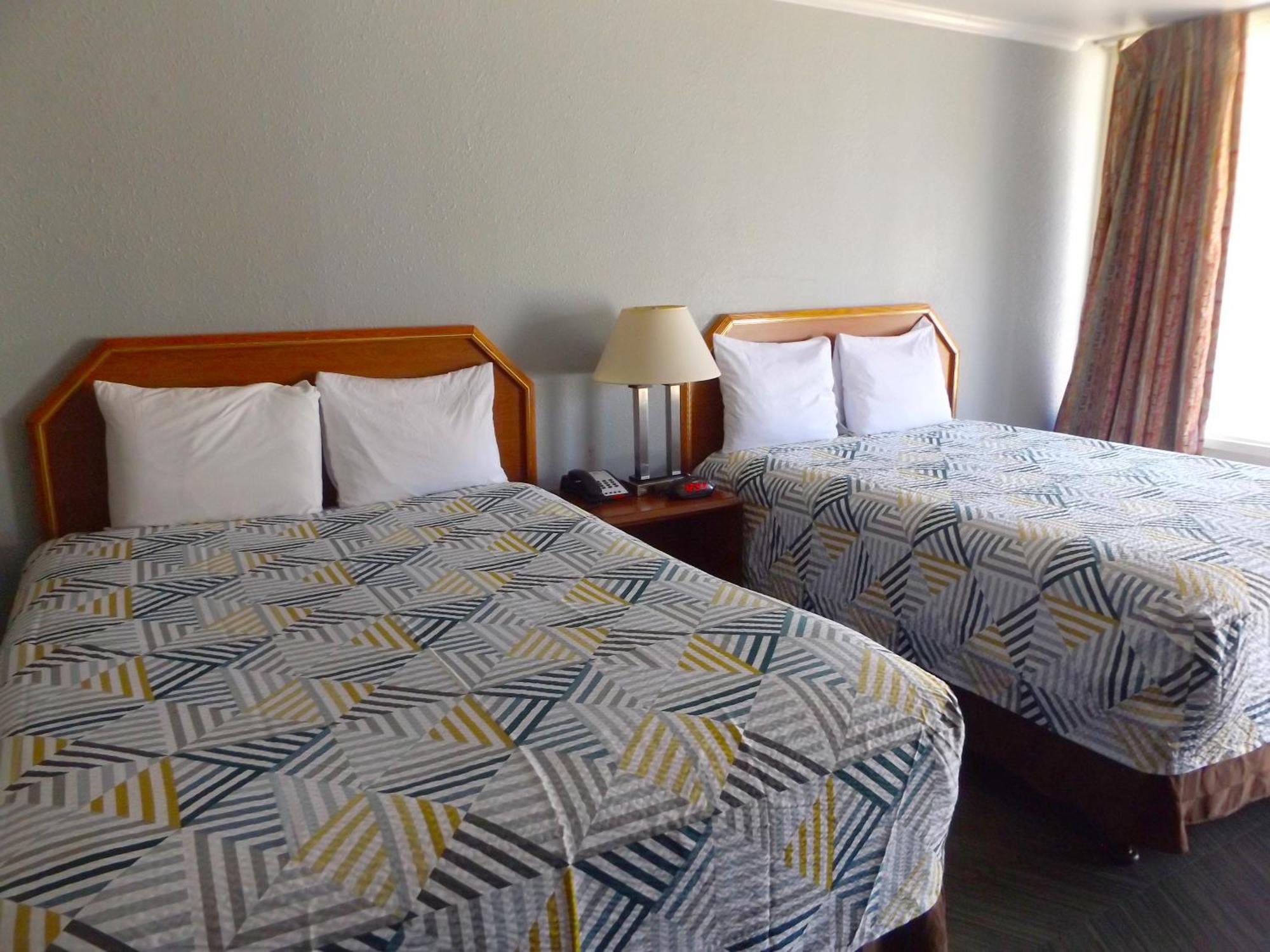 Deluxe Queen Room Two Queen Beds Non-Smoking