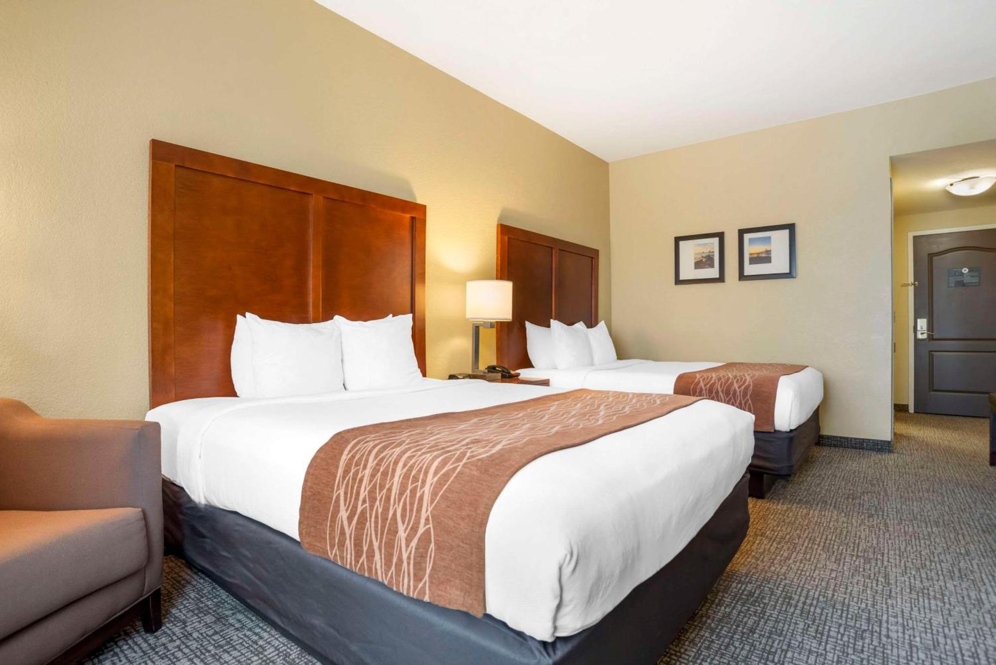 Queen Room Two Queen Beds