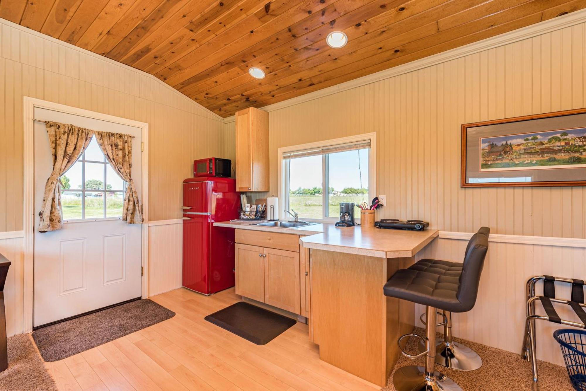 Deluxe Bungalow