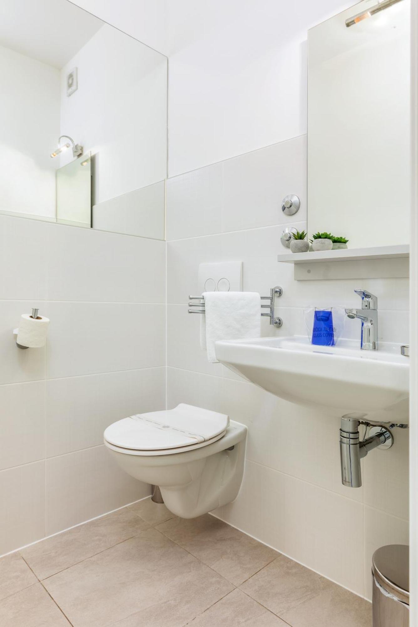 Superior Double or Twin Room City View