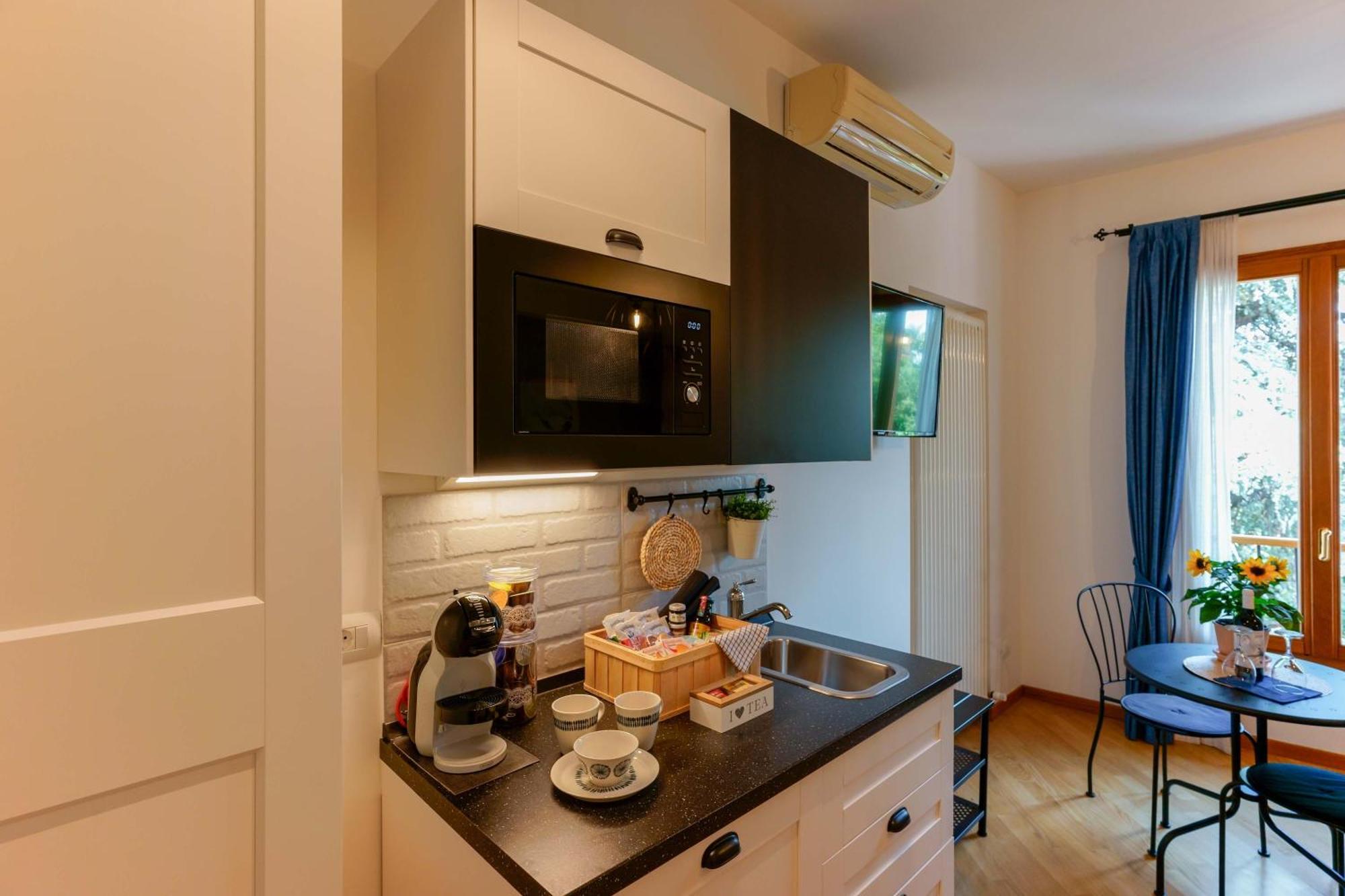Double Room Private Bathroom
