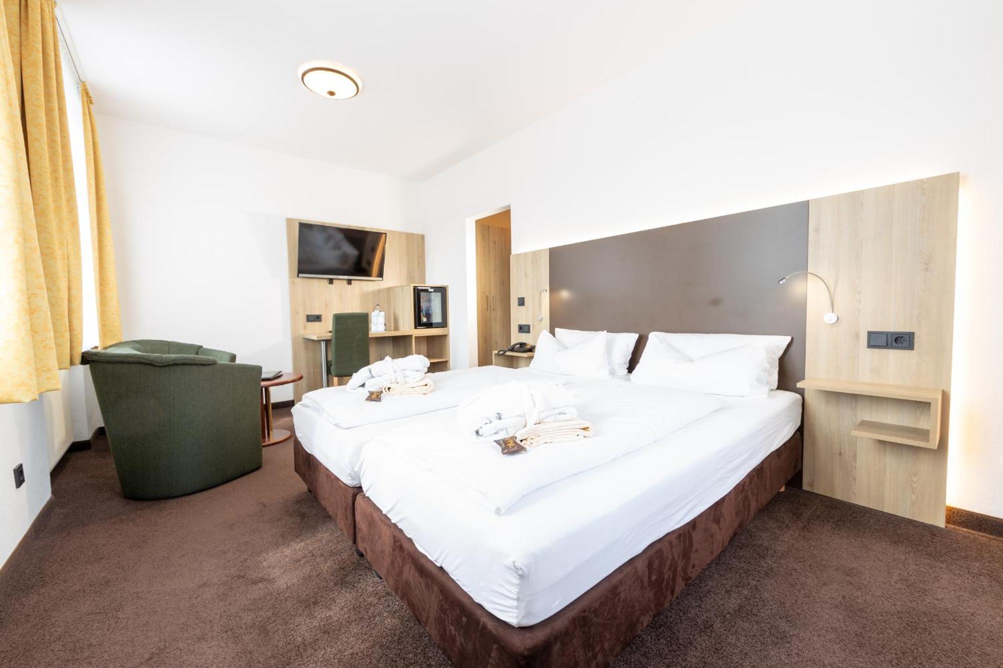 Classic Double Room