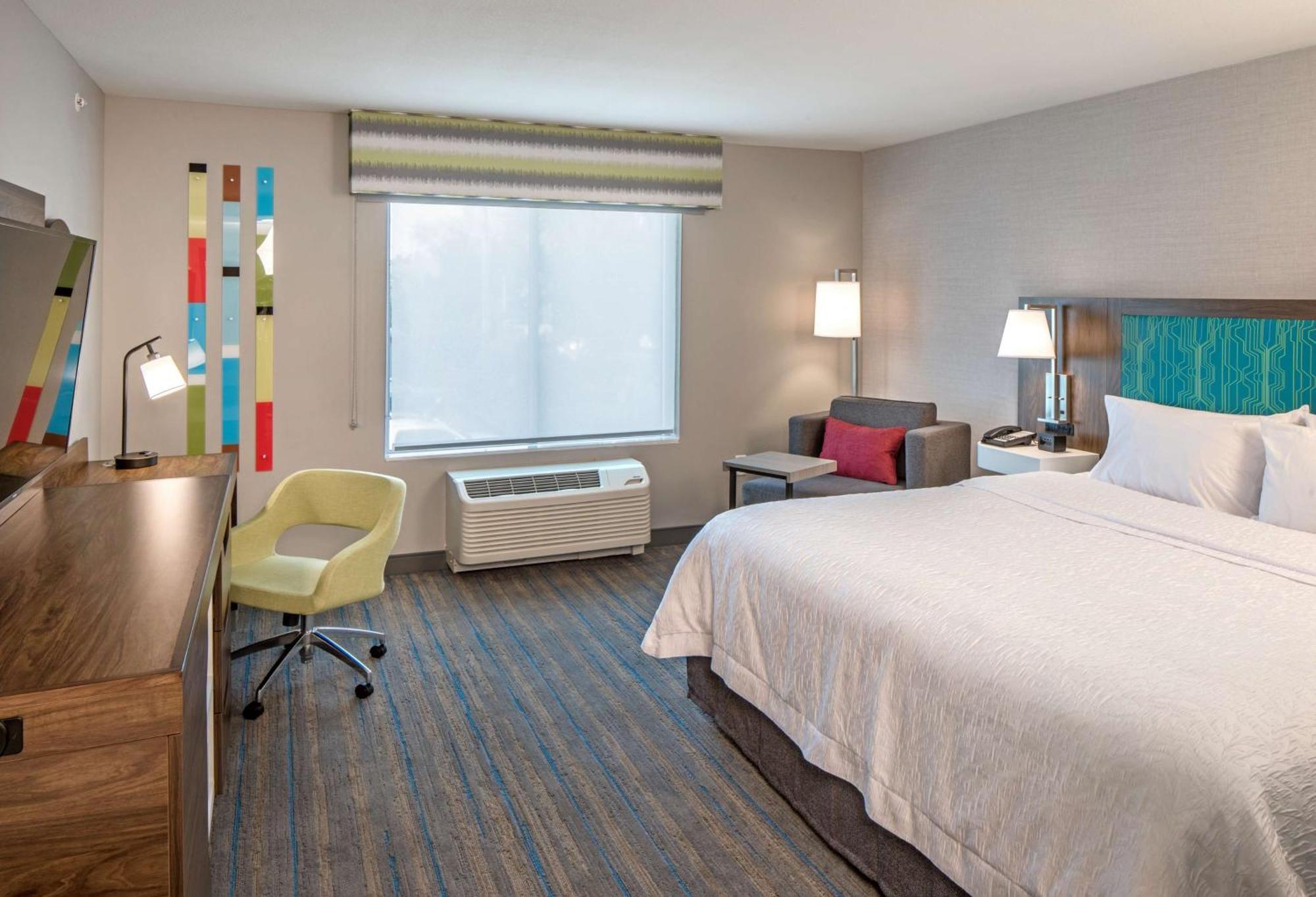 King Room - Hearing Access/Non-Smoking