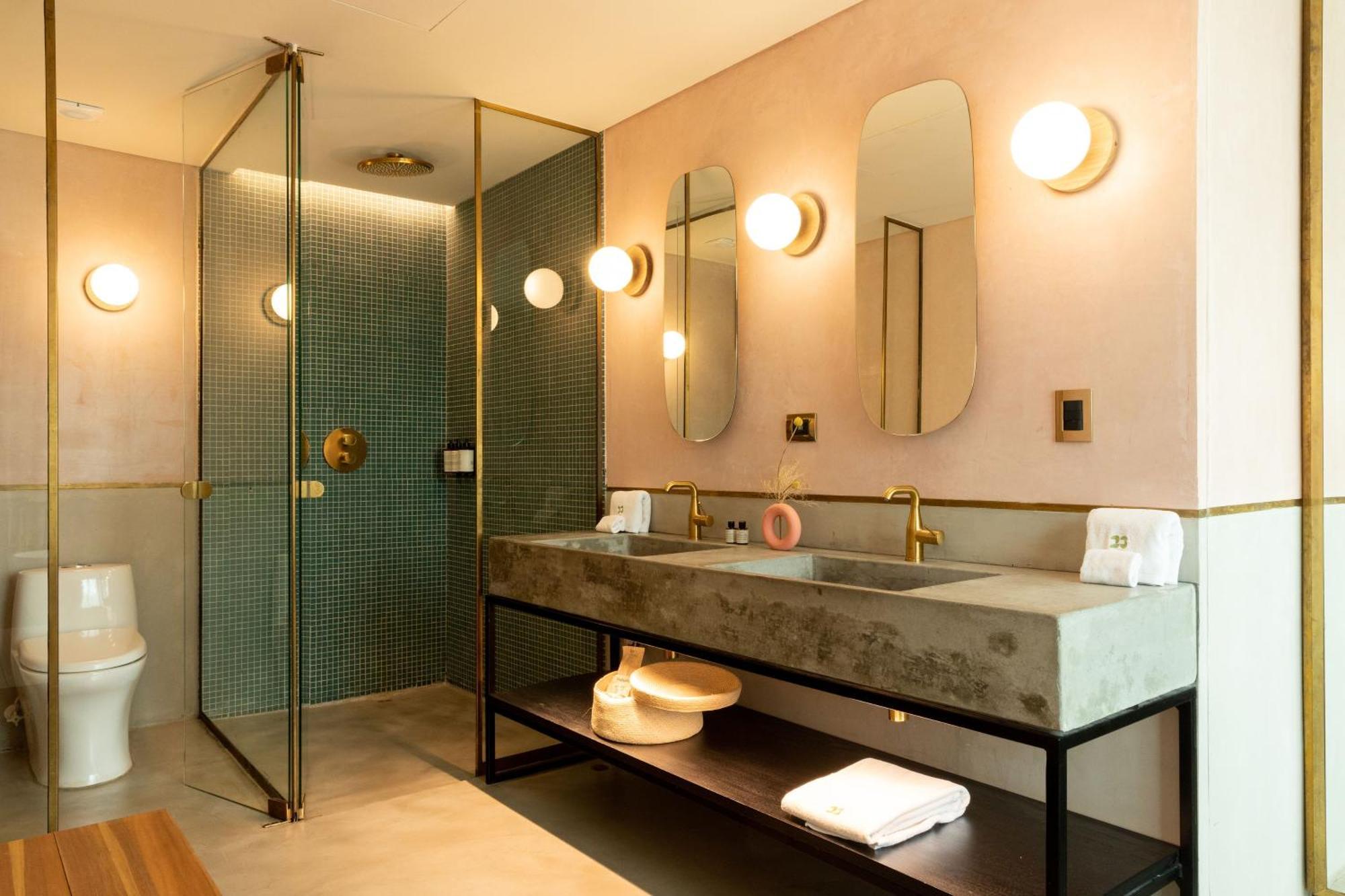 Deluxe Junior Suite