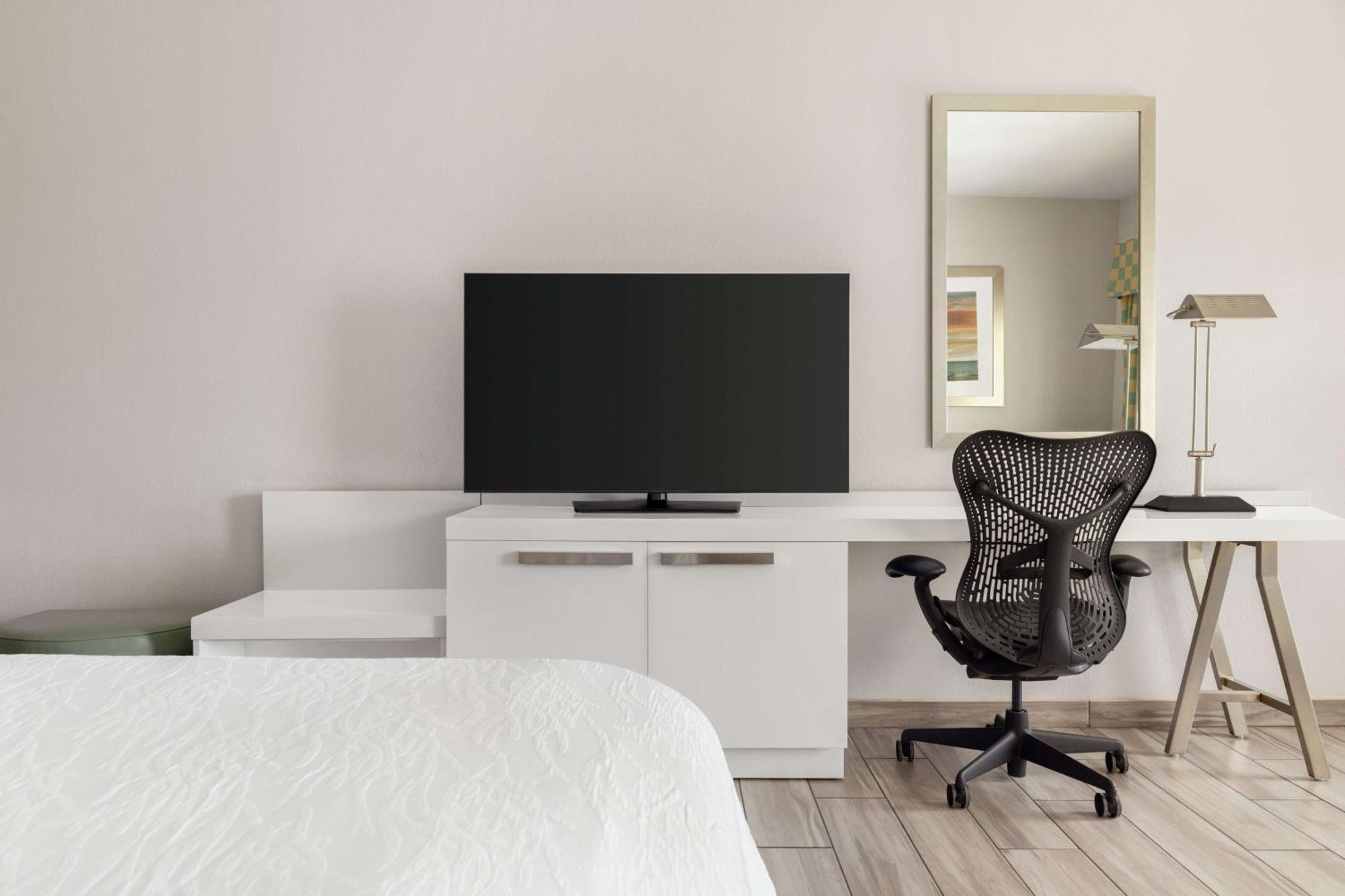 Premium King Room