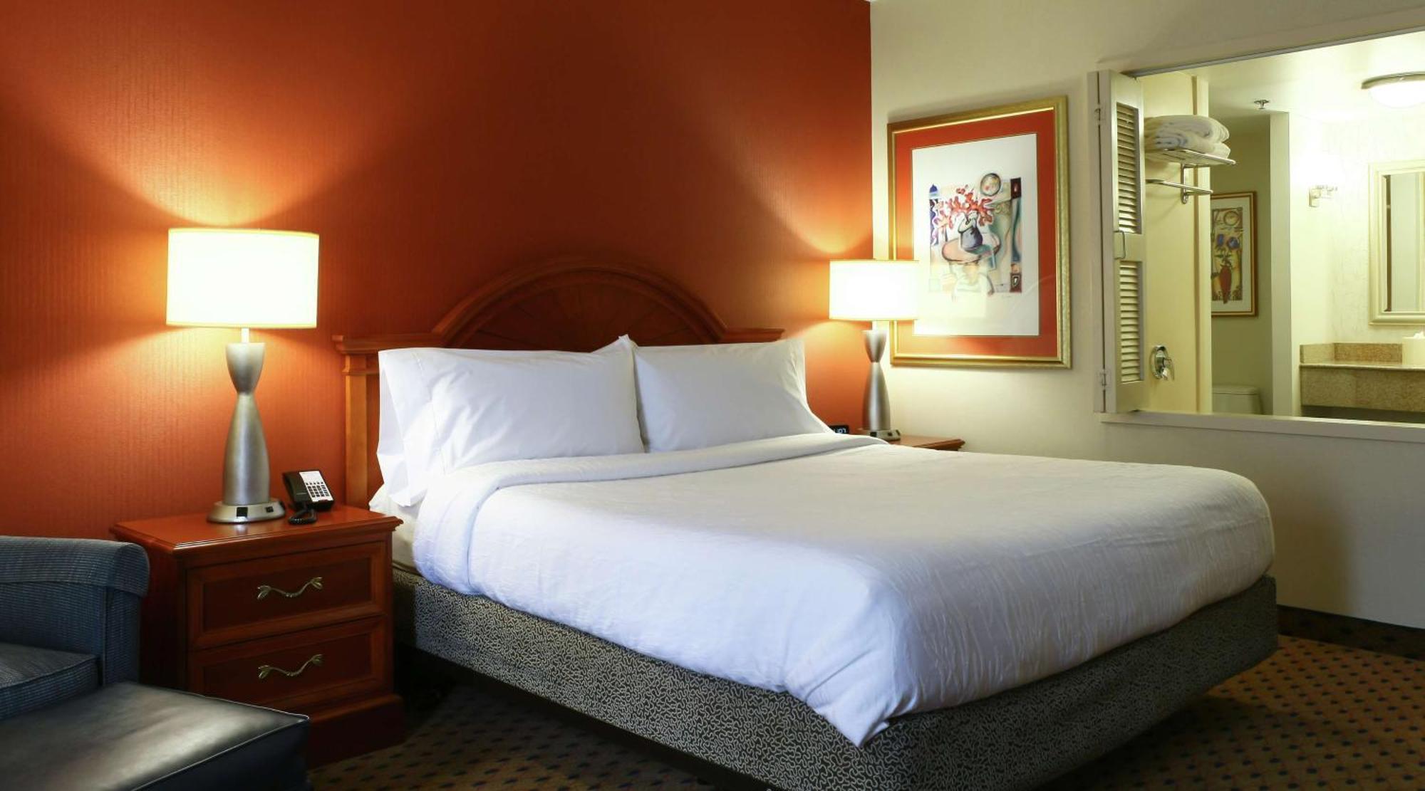 King Room with Spa Bath