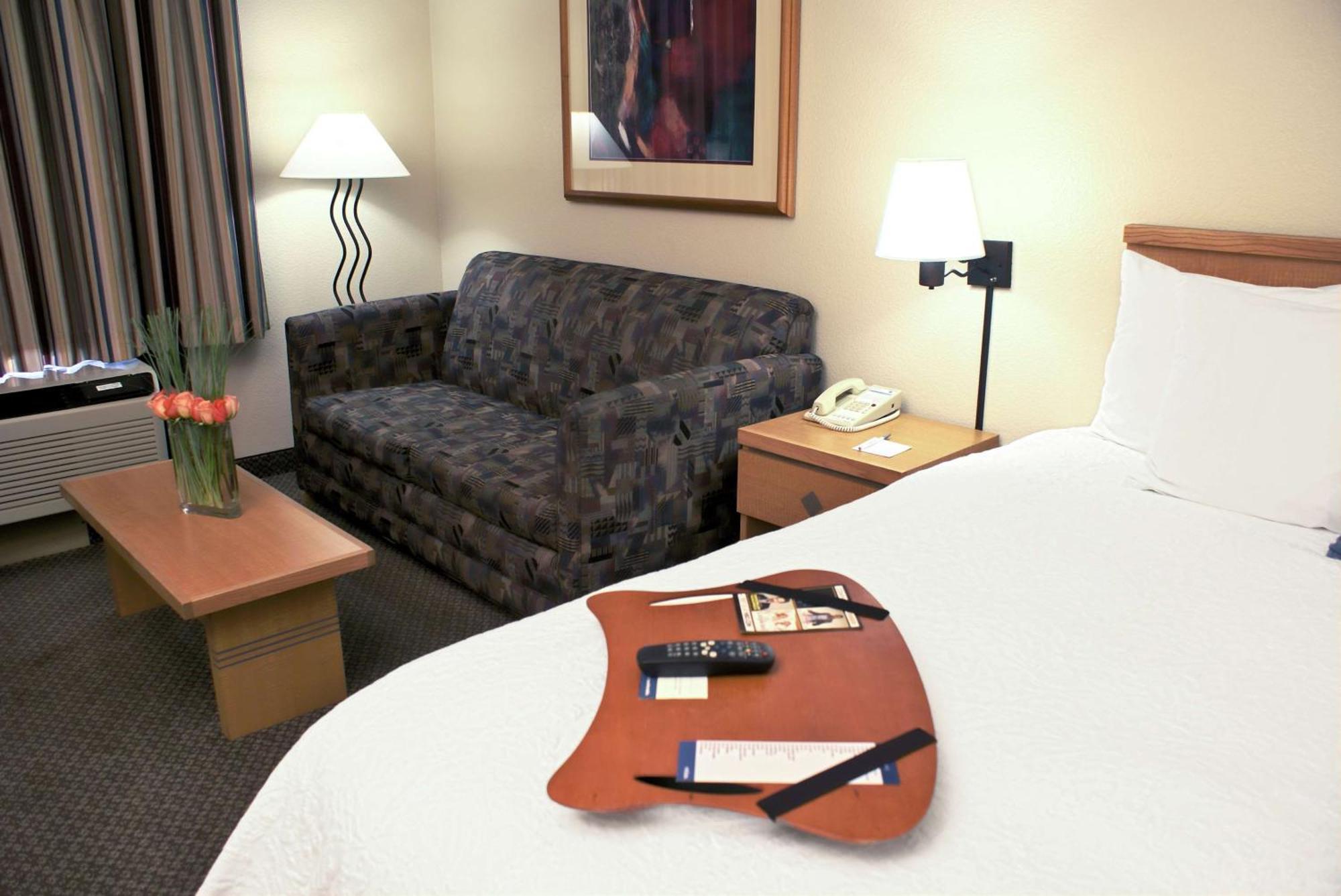 King Room Sofa Bed Study Non-Smoking