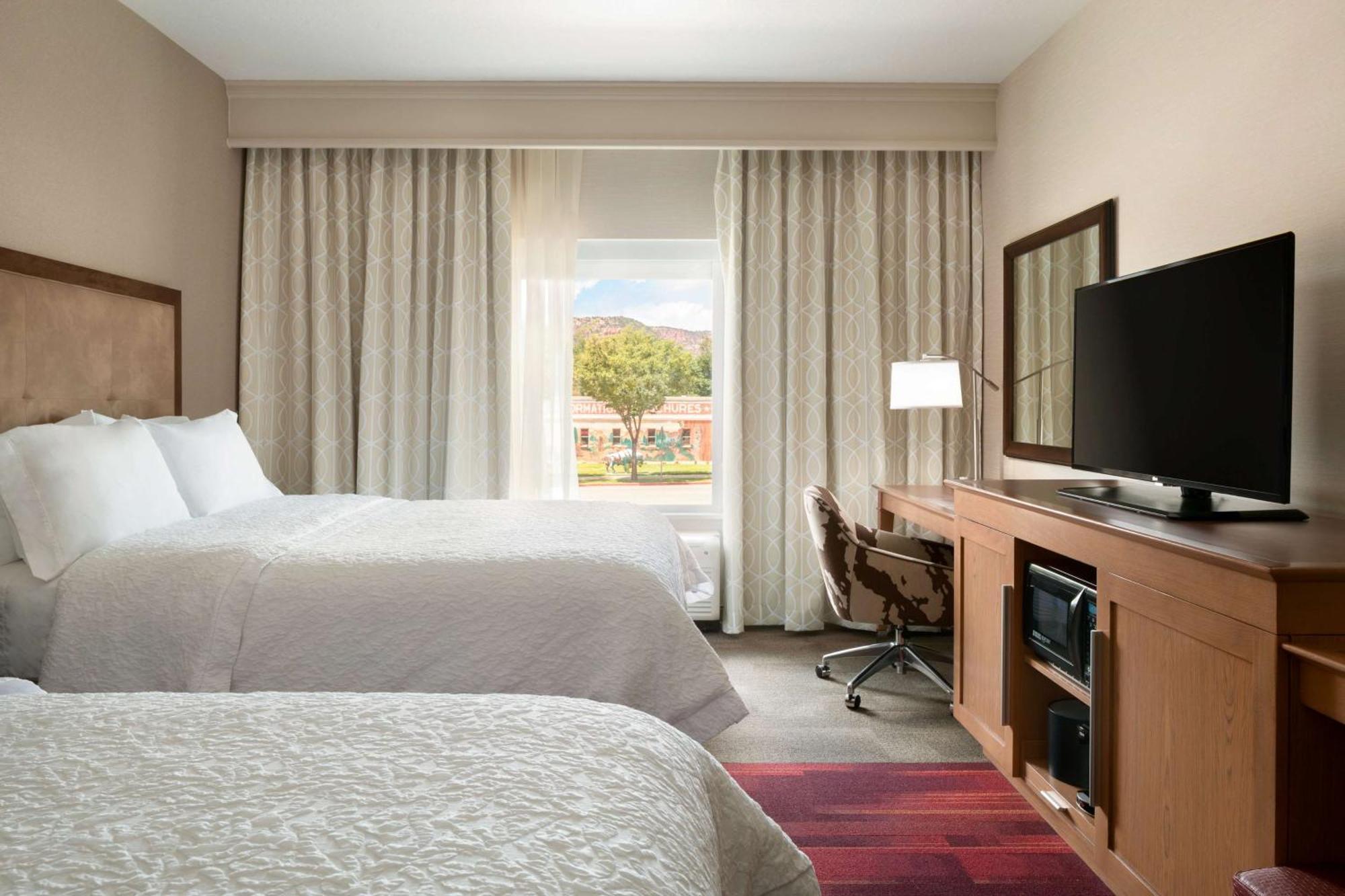 Queen Room Two Queen Beds