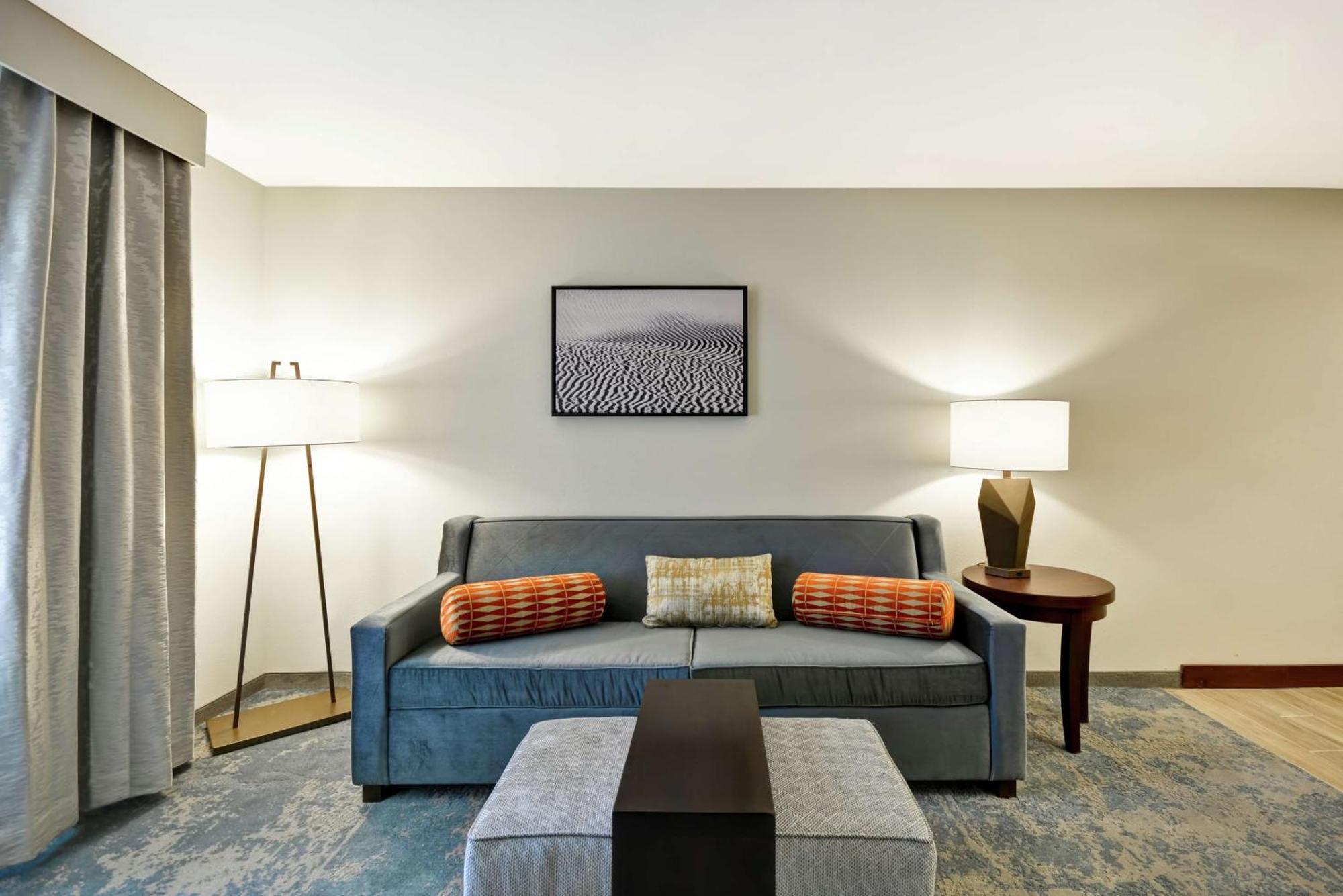 King Studio Suite Hearing Access or Non-Smoking