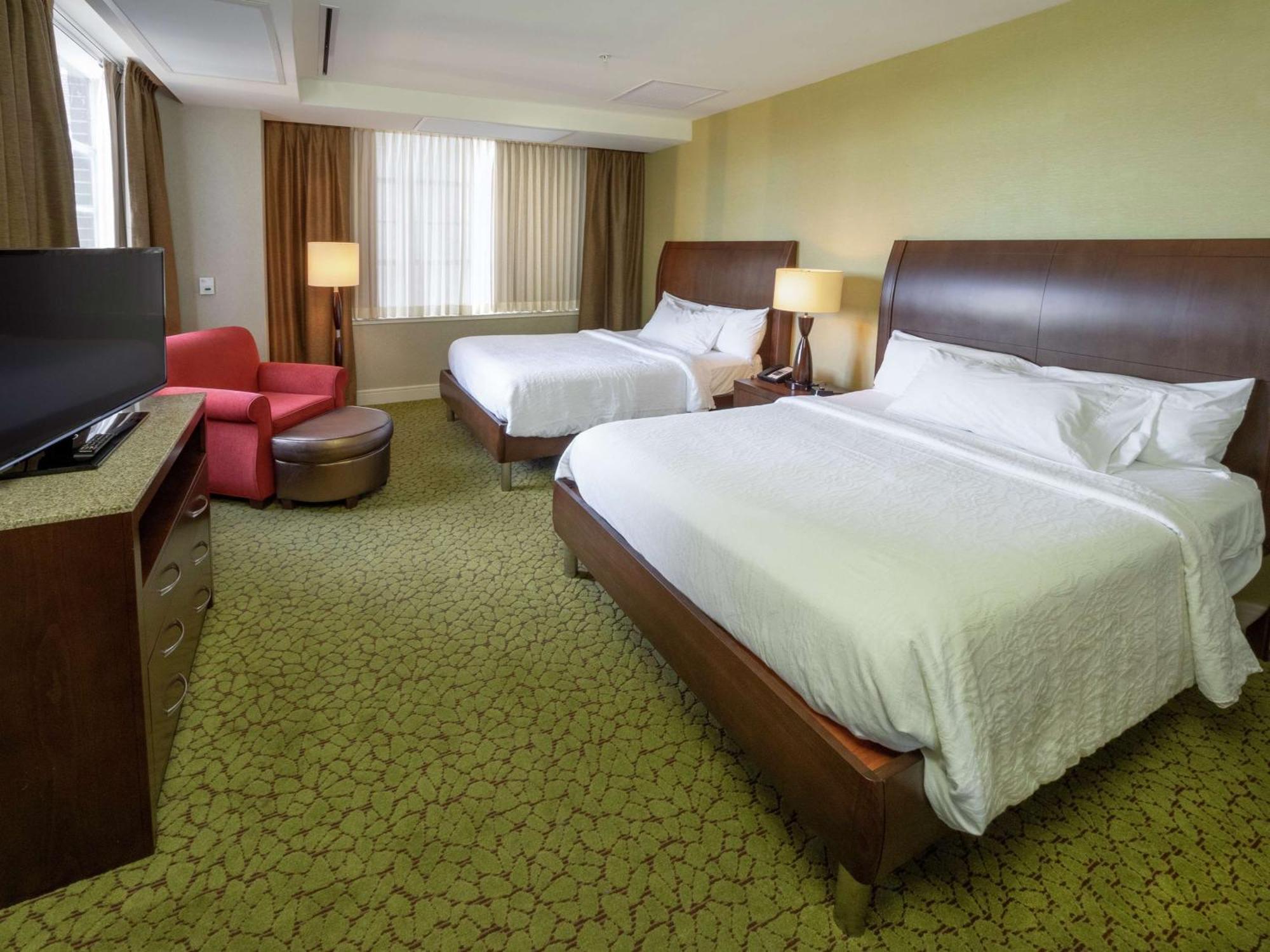 Queen Room Two Queen Beds Disability Access City View