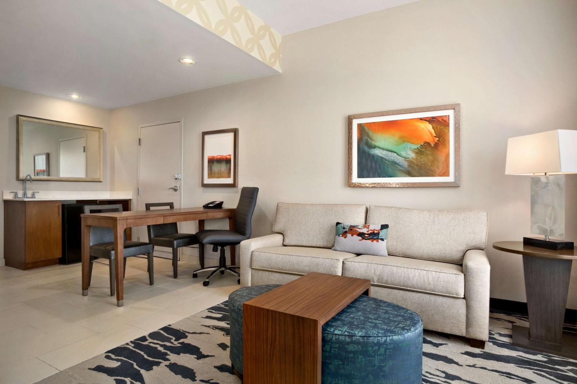 King Studio Suite