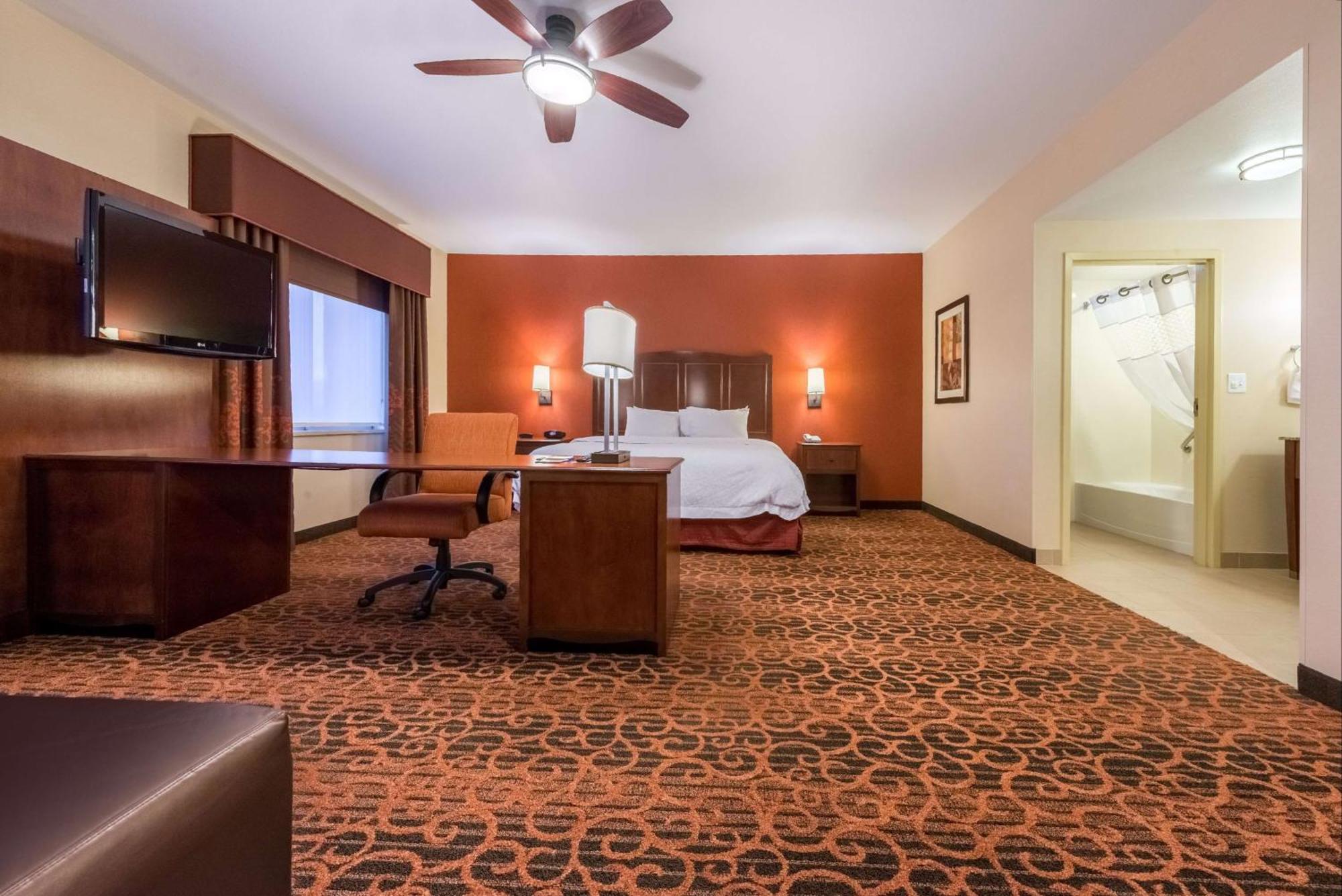 King Studio Suite Non-Smoking