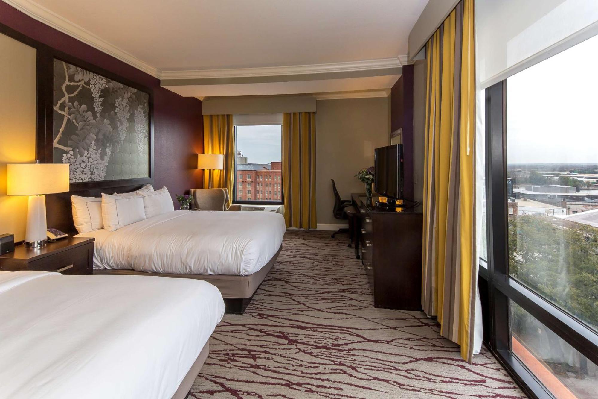 Queen Room Two Queen Beds Non-Smoking